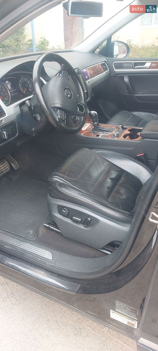 Volkswagen Touareg 2011 VIN WVGFG9BP1BD006126 фото оголошення 5 з 15
