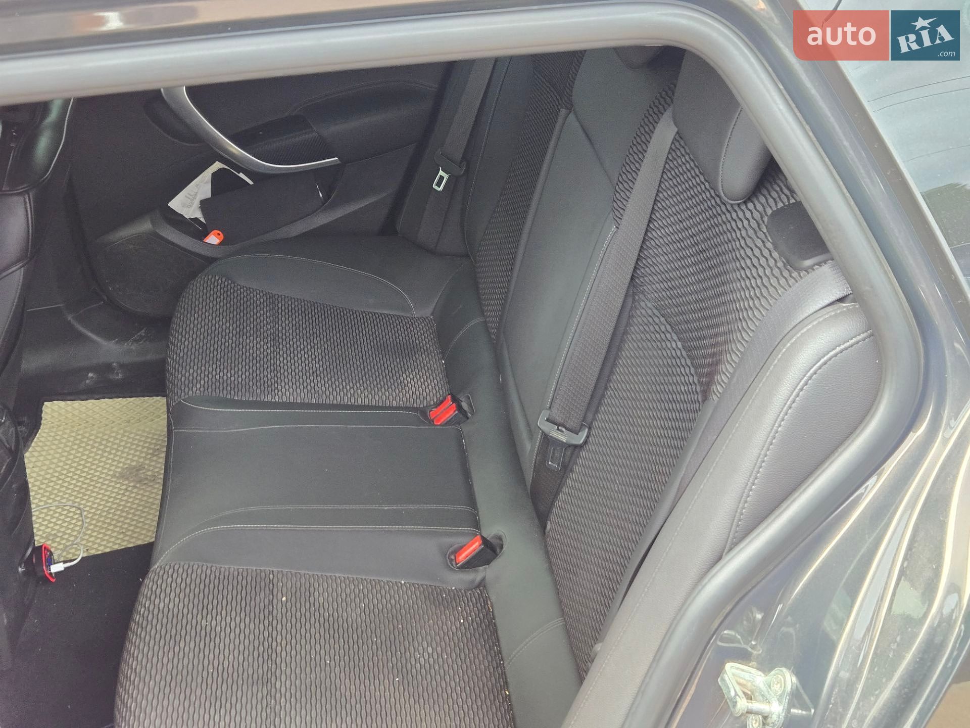 Opel Insignia 2016 VIN W0LGT8E30G1100044 фото оголошення 15 з 27