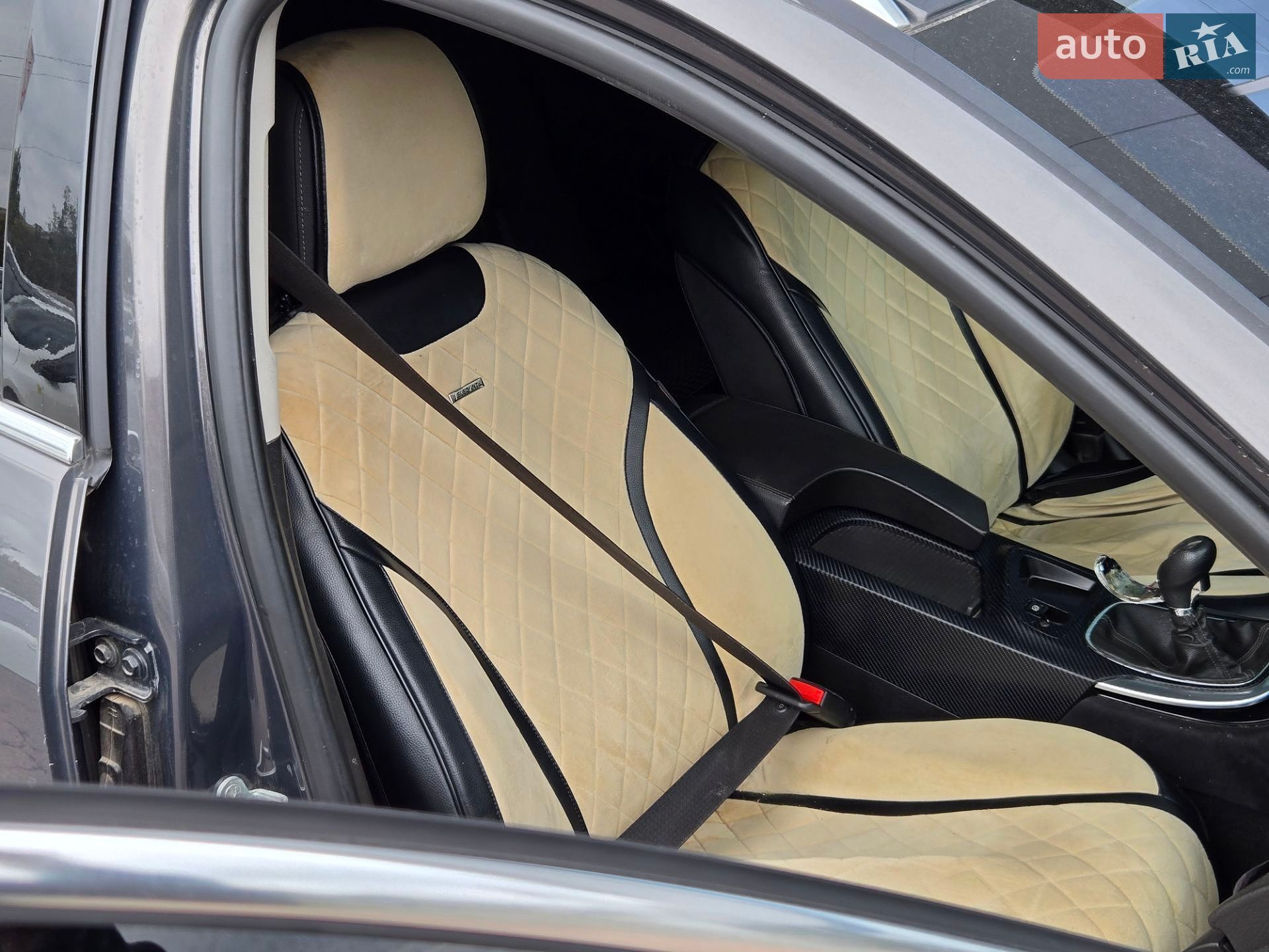 Opel Insignia 2016 VIN W0LGT8E30G1100044 фото оголошення 18 з 27