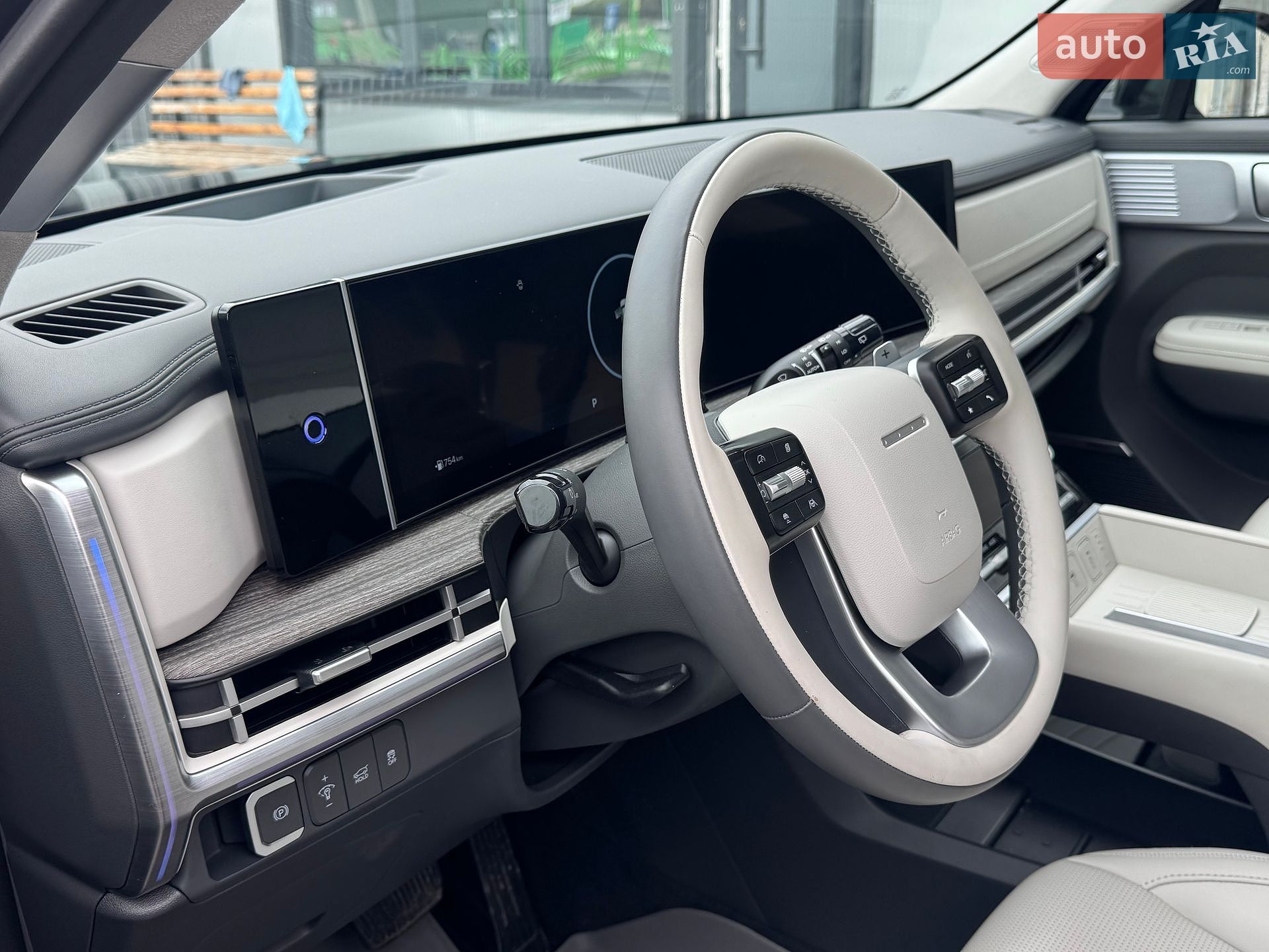 Hyundai Santa FE 2024 VIN 5NMP5DG12RH003937 фото оголошення 7 з 190
