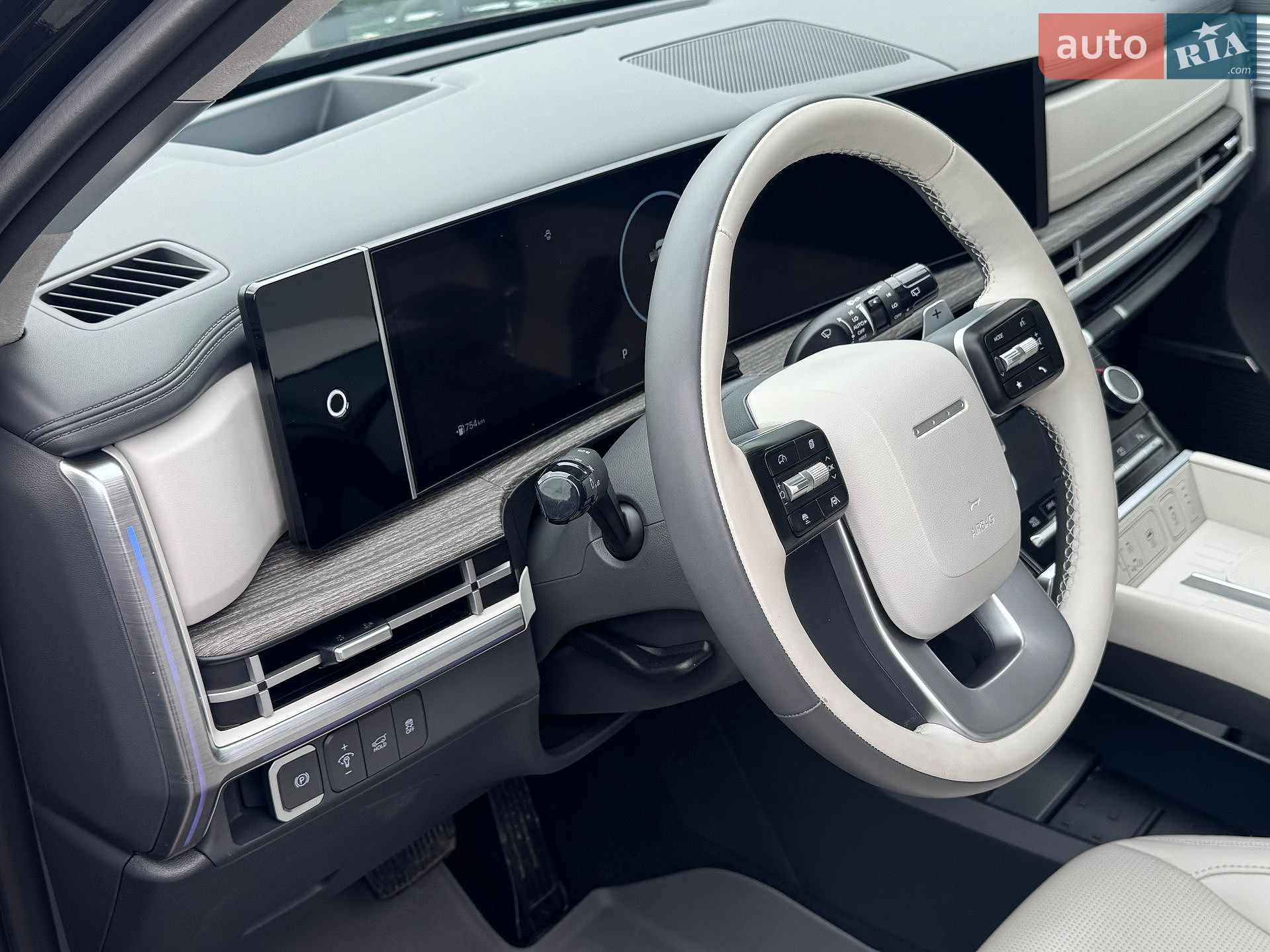Hyundai Santa FE 2024 VIN 5NMP5DG12RH003937 фото оголошення 9 з 190