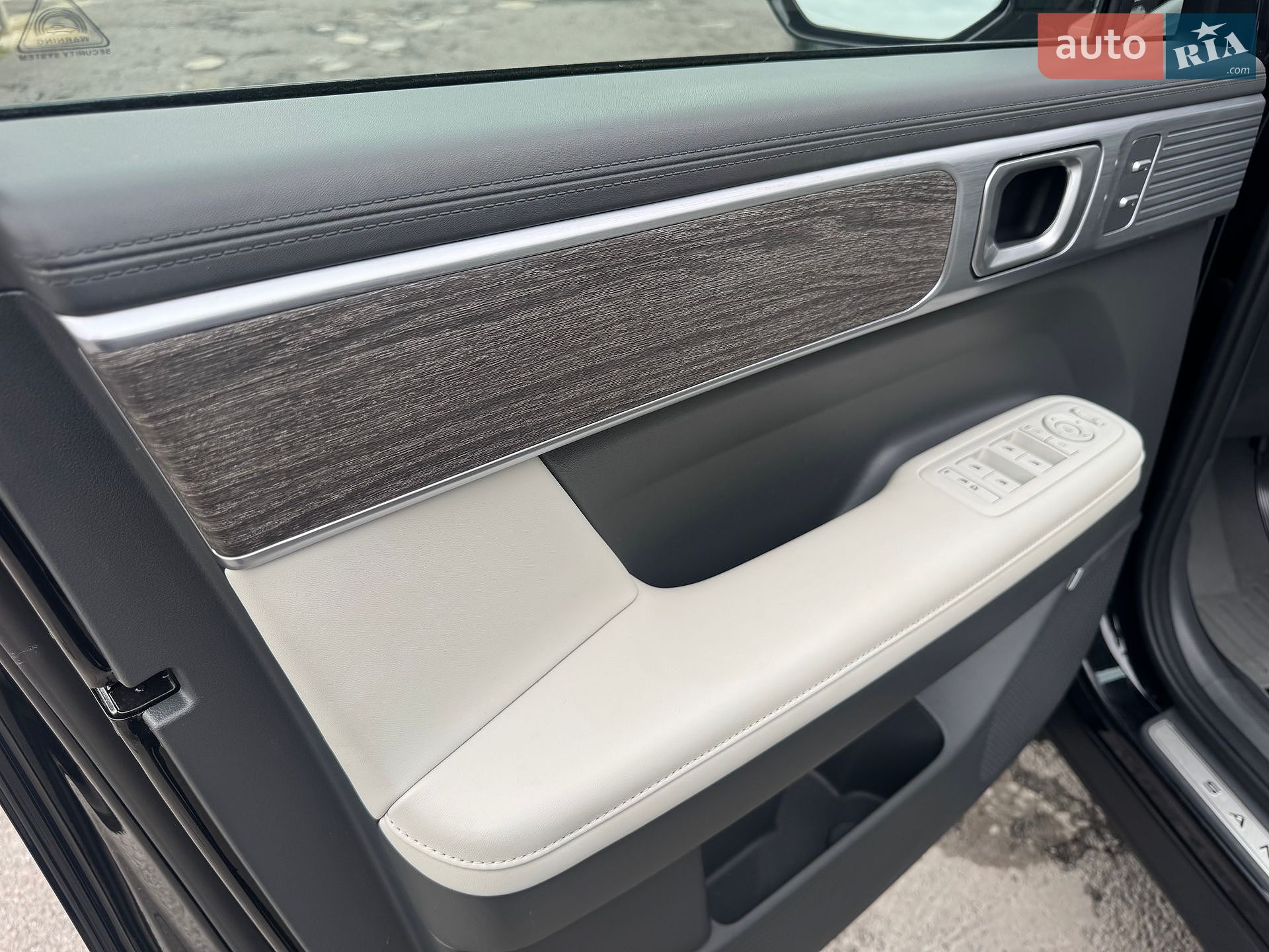 Hyundai Santa FE 2024 VIN 5NMP5DG12RH003937 фото оголошення 24 з 190