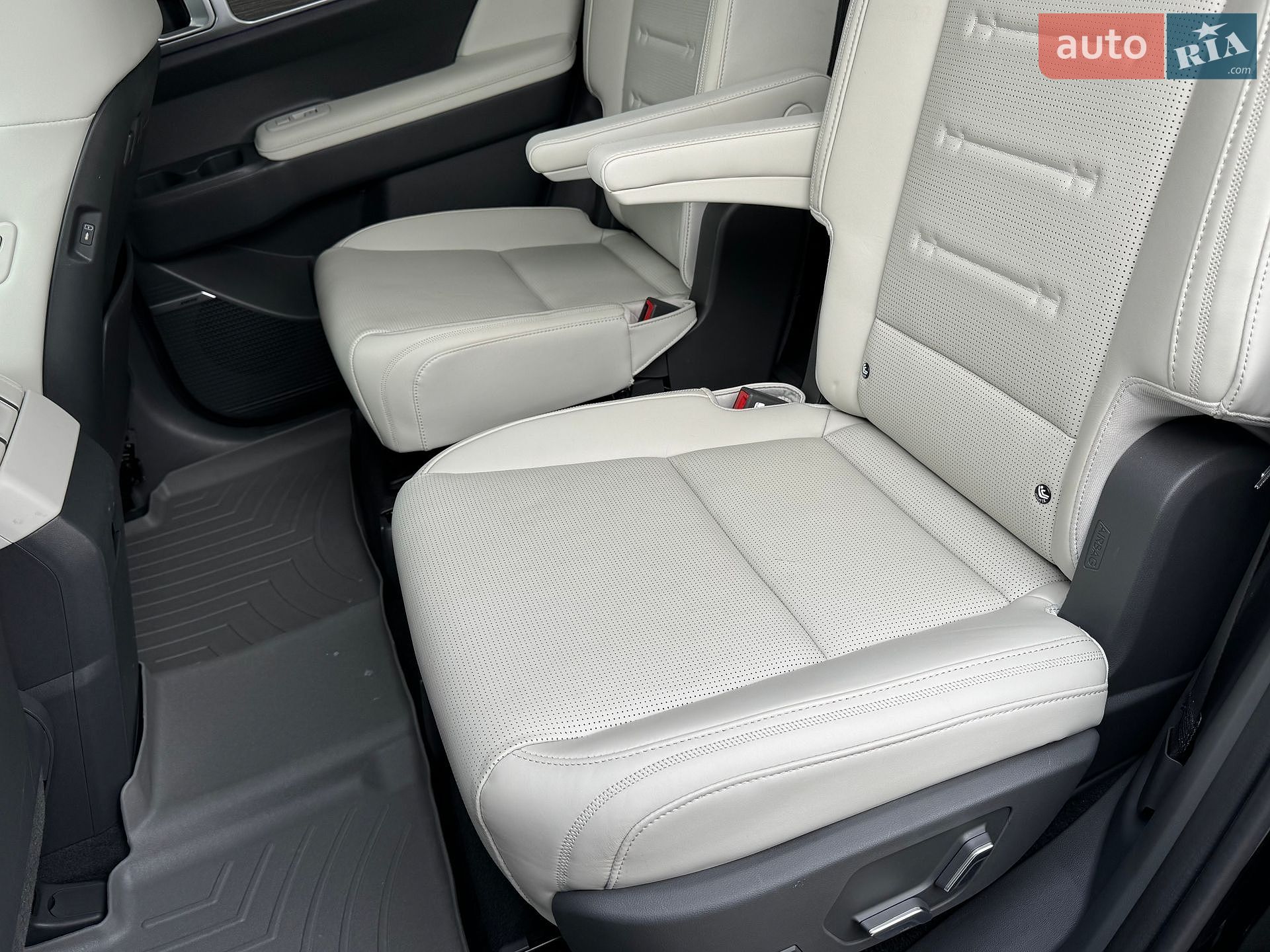 Hyundai Santa FE 2024 VIN 5NMP5DG12RH003937 фото оголошення 54 з 190
