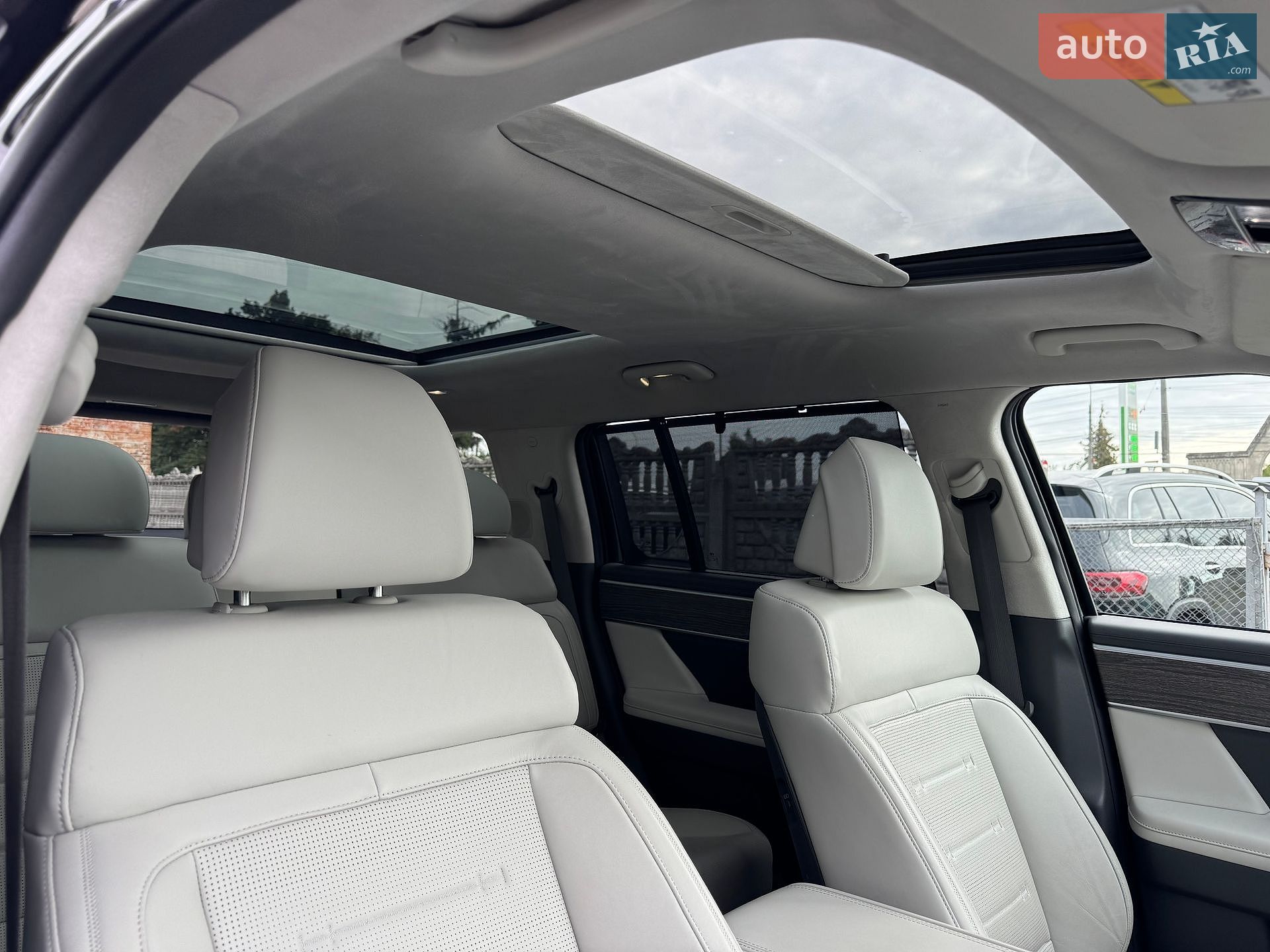 Hyundai Santa FE 2024 VIN 5NMP5DG12RH003937 фото оголошення 69 з 190