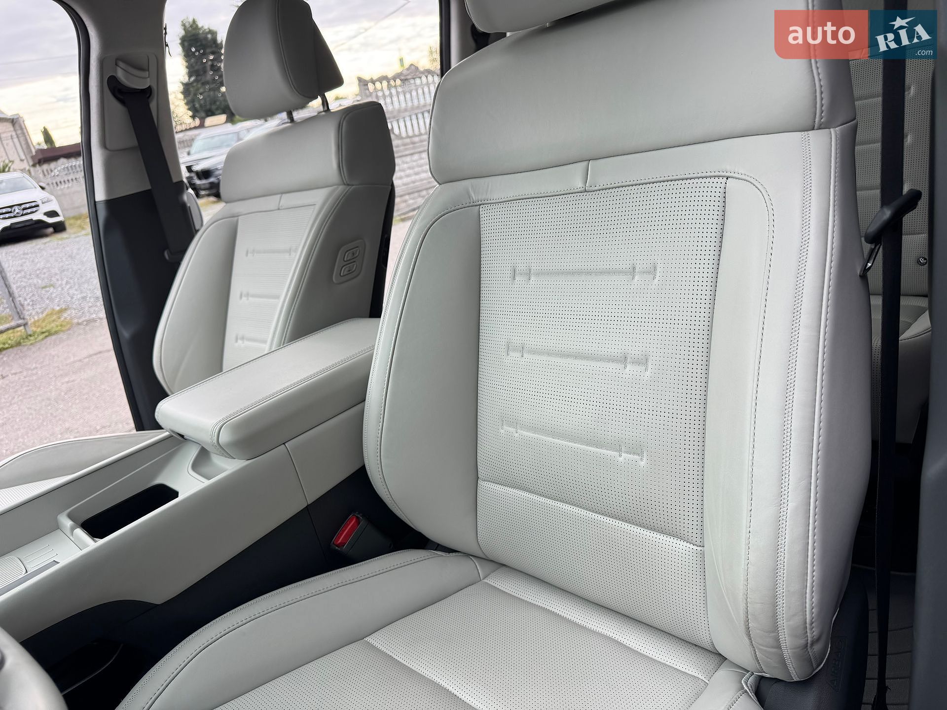 Hyundai Santa FE 2024 VIN 5NMP5DG12RH003937 фото оголошення 131 з 190