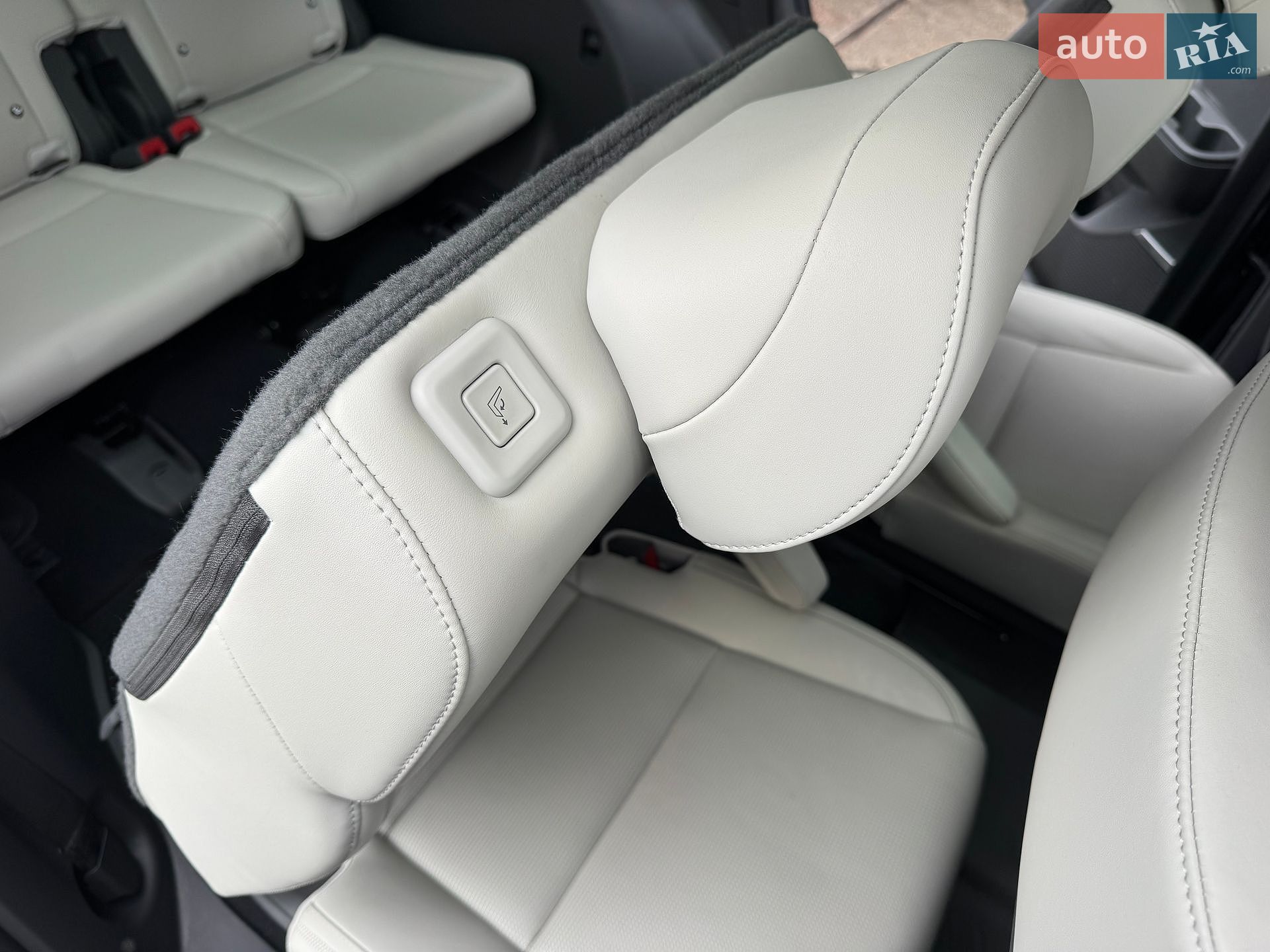 Hyundai Santa FE 2024 VIN 5NMP5DG12RH003937 фото оголошення 161 з 190