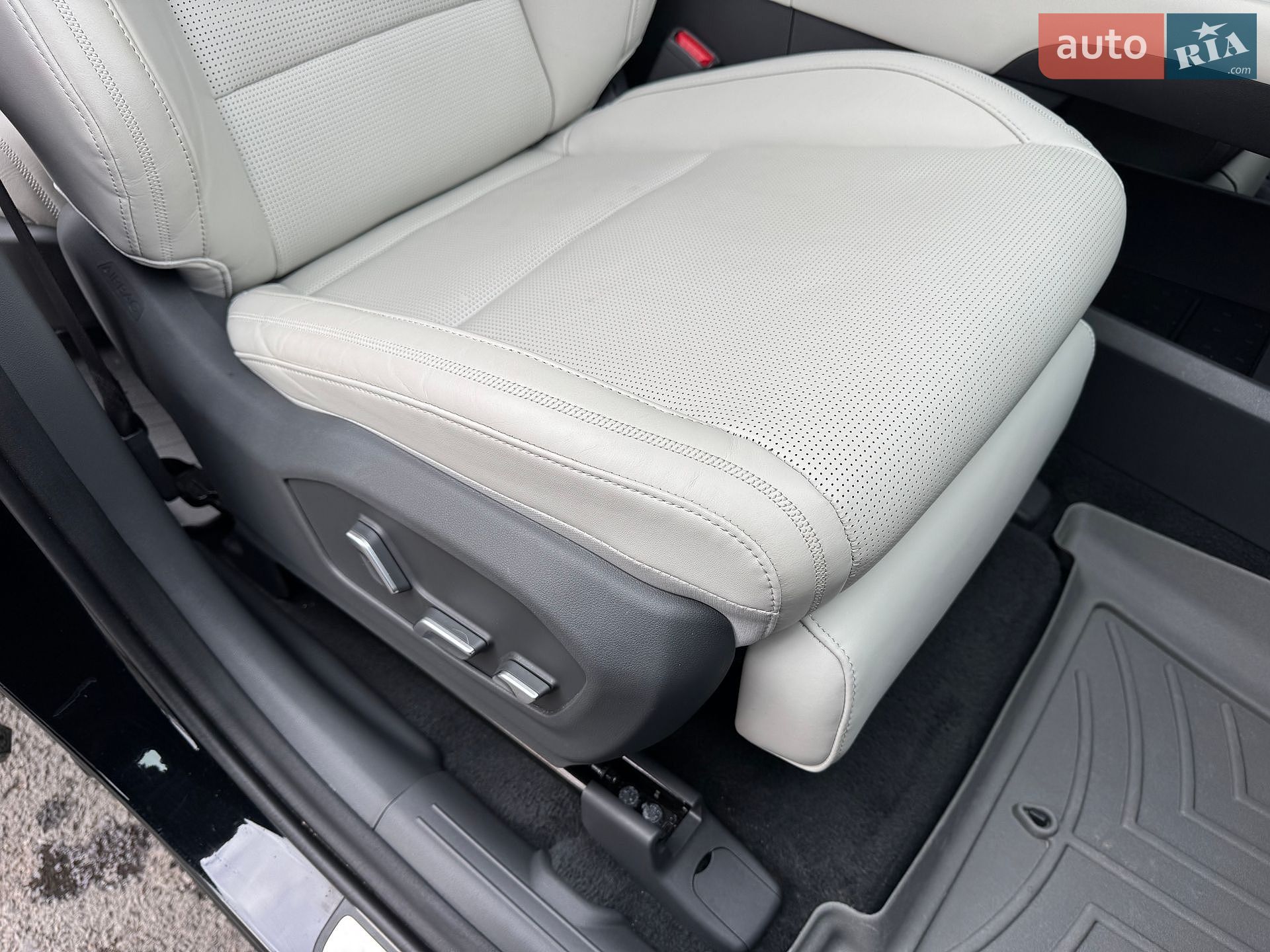 Hyundai Santa FE 2024 VIN 5NMP5DG12RH003937 фото оголошення 181 з 190