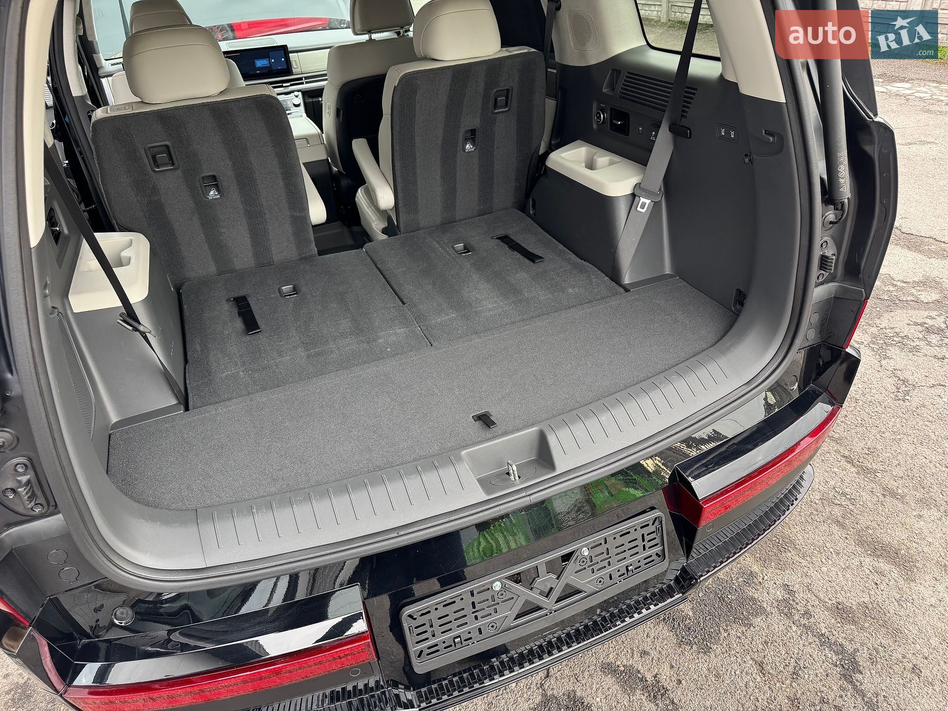 Hyundai Santa FE 2024 VIN 5NMP5DG12RH003937 фото оголошення 185 з 190