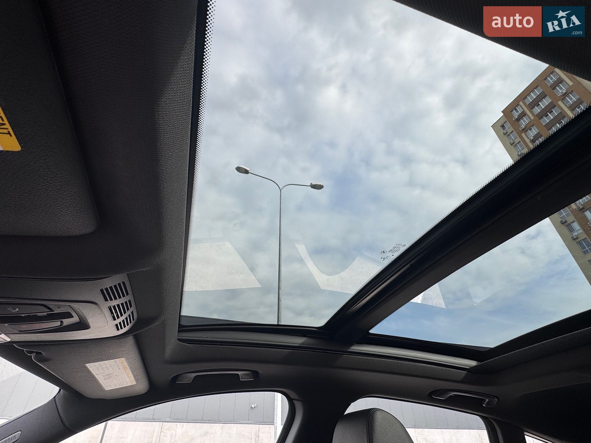 BMW 3 Series GT 2016 VIN WBA3X9C57GD869991 фото оголошення 23 з 28