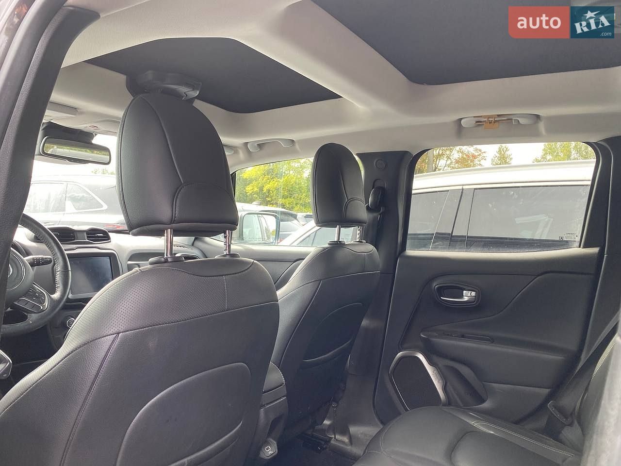 Jeep Renegade 2019 VIN ZACNJBD15KPJ90826 фото оголошення 18 з 19