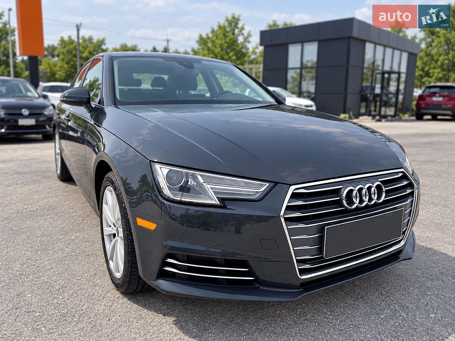 Audi A4 2016 VIN WAUANAF41HN007931 фото оголошення 5 з 18