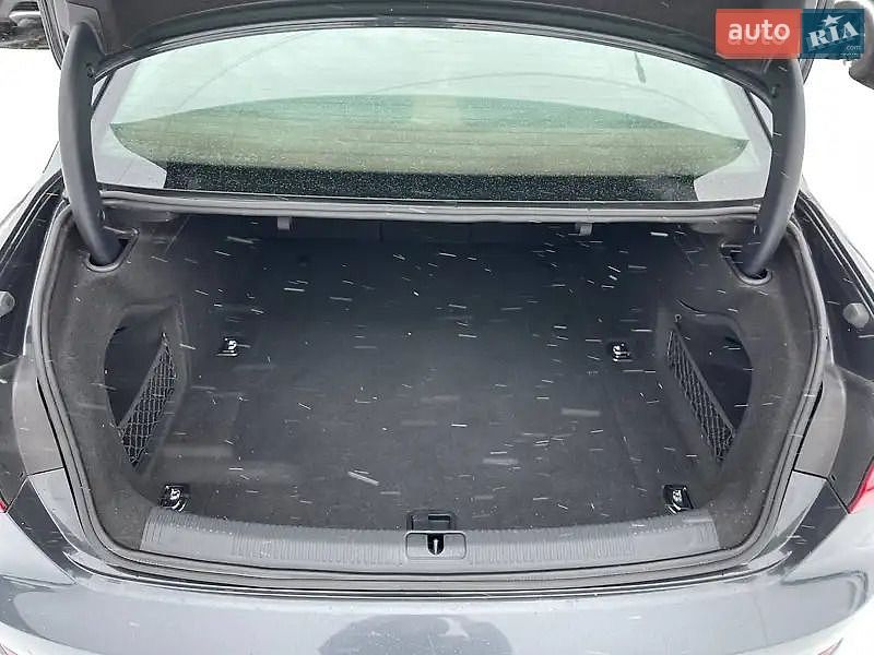 Audi A4 2016 VIN WAUANAF41HN007931 фото оголошення 13 з 18