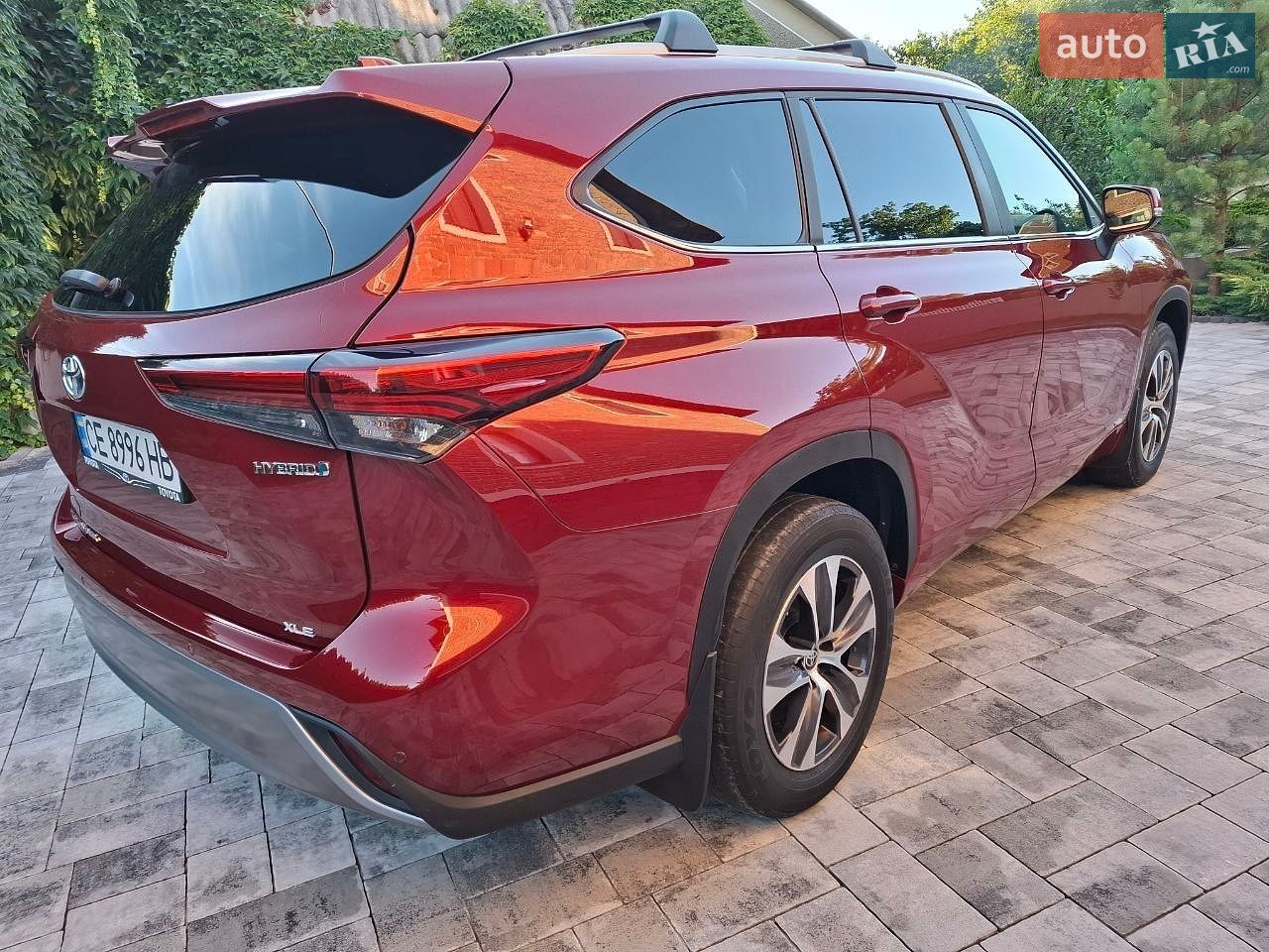 Toyota Highlander 2023 VIN 5TDKBRCH2PS117028 фото оголошення 6 з 56