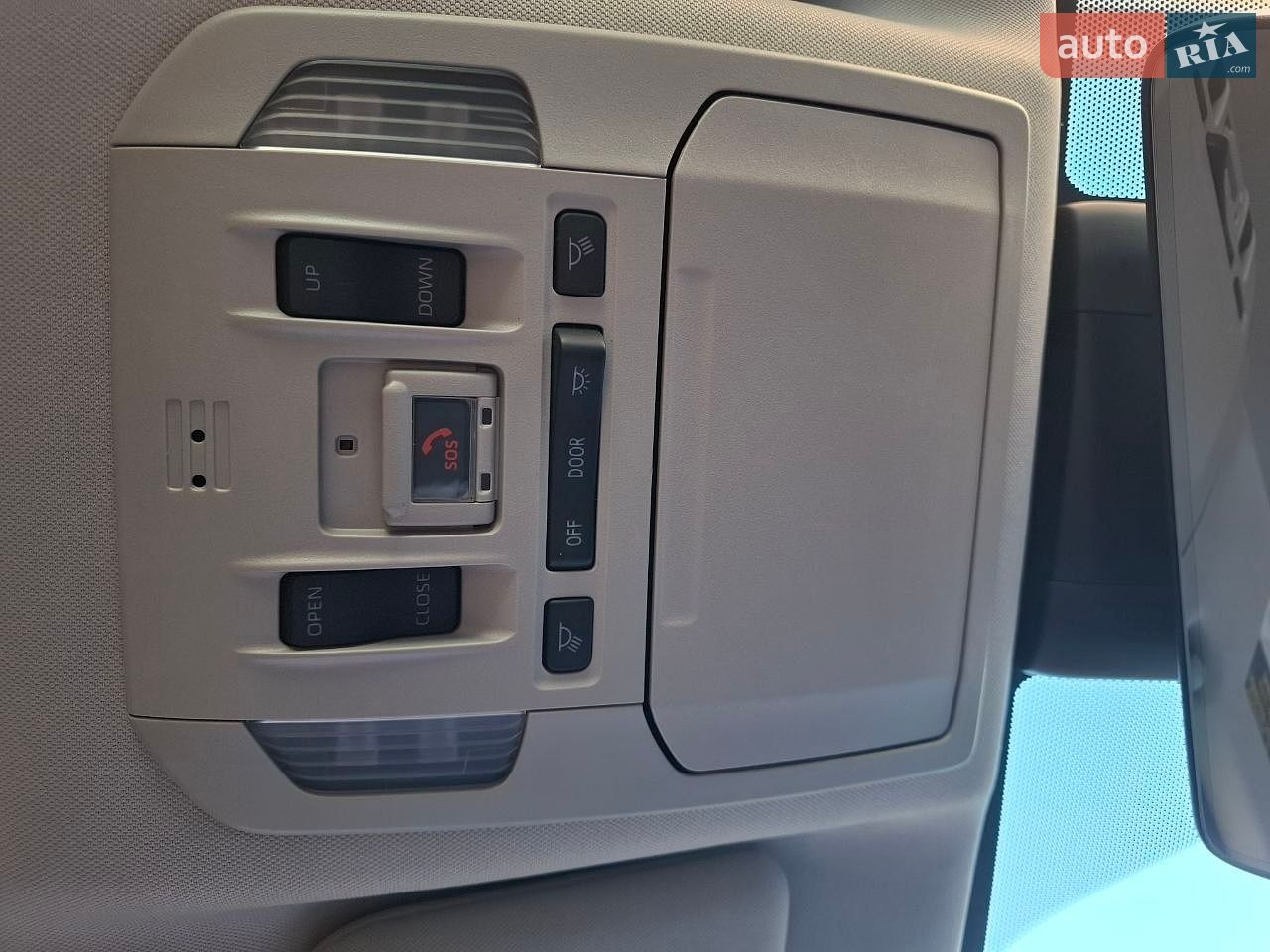 Toyota Highlander 2023 VIN 5TDKBRCH2PS117028 фото оголошення 43 з 56