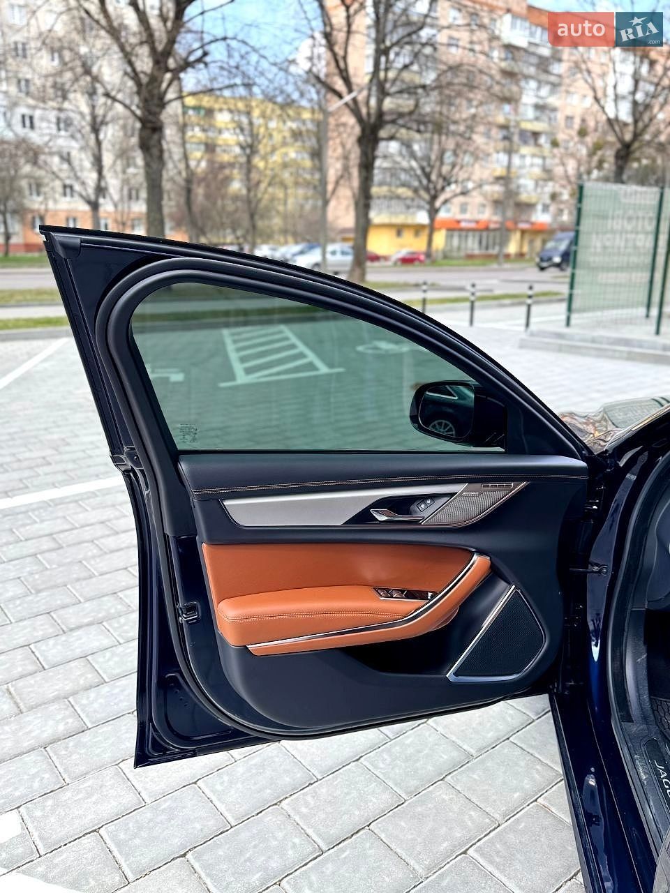 Jaguar XF 2023 VIN SAJBL4GX4RCY93975 фото оголошення 38 з 88