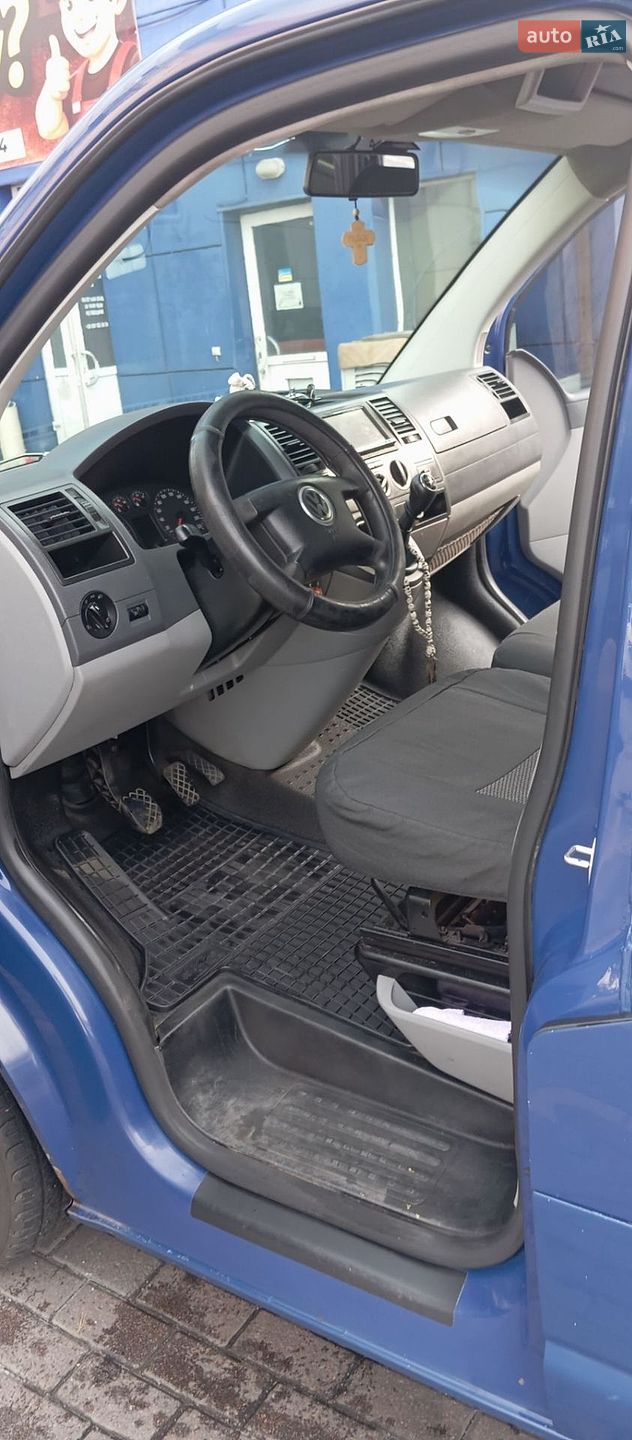 Volkswagen Caravelle 2006 VIN WV1ZZZ7HZ6H099376 фото оголошення 4 з 13