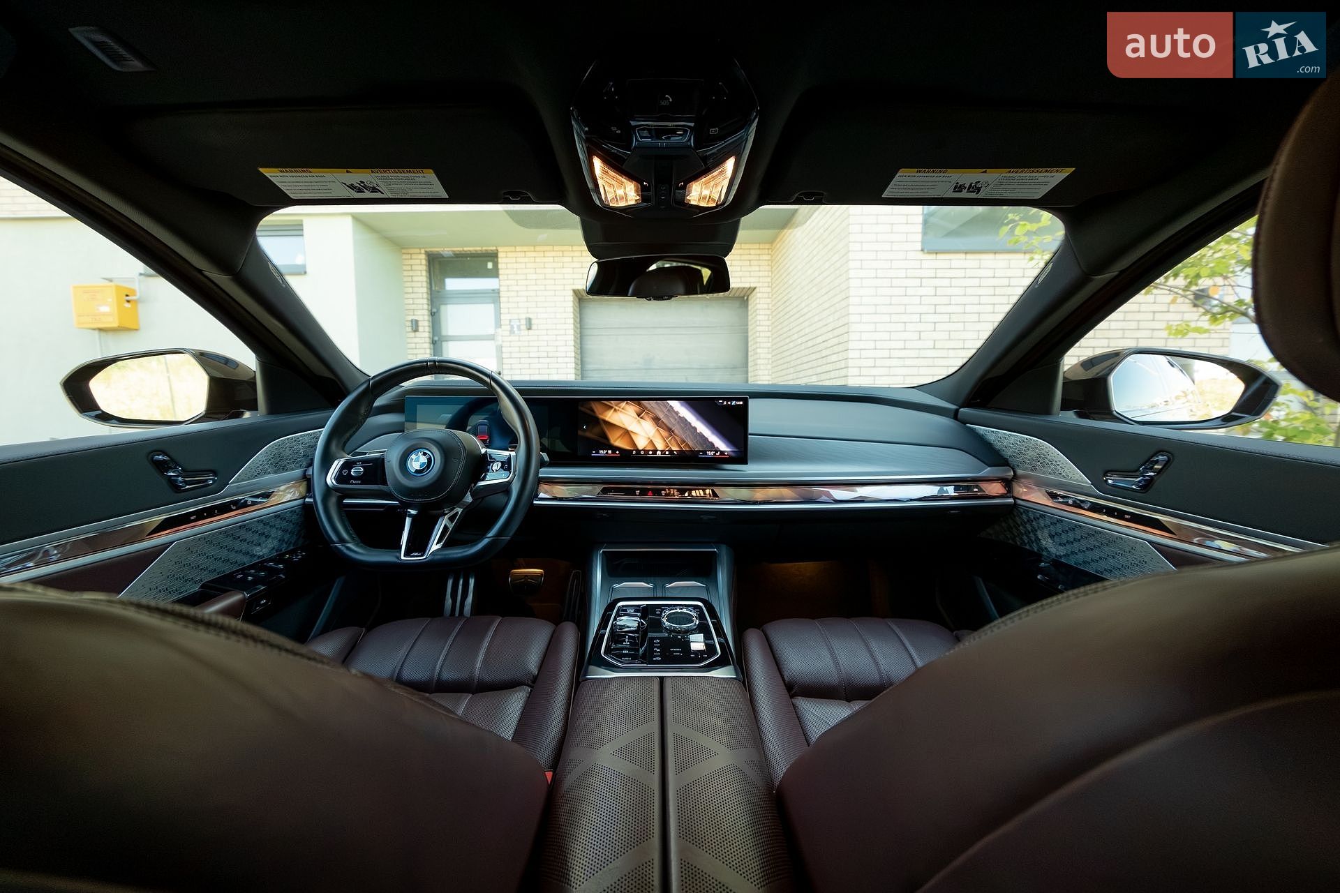 BMW i7 2022 VIN WBY53EJ01PCL76142 фото оголошення 32 з 40