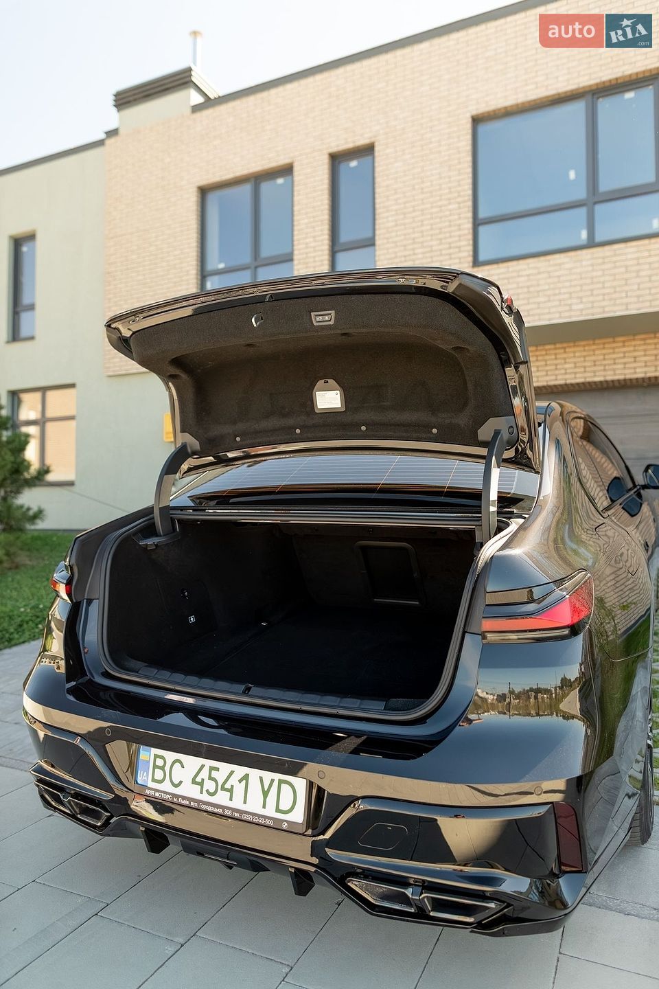 BMW i7 2022 VIN WBY53EJ01PCL76142 фото оголошення 37 з 40