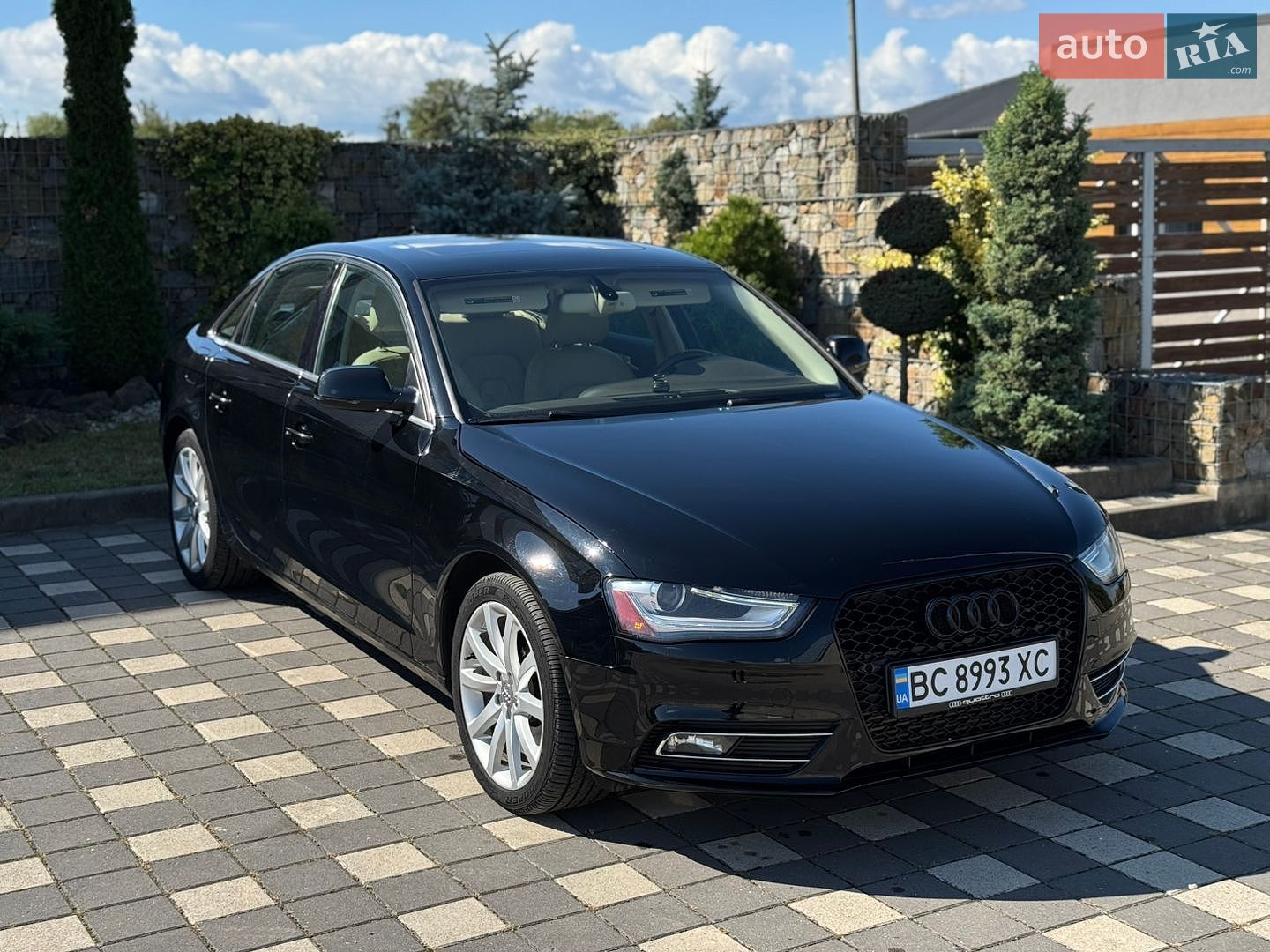 Audi A4 2012 VIN WAUFFAFL4DN005031 фото оголошення 3 з 27