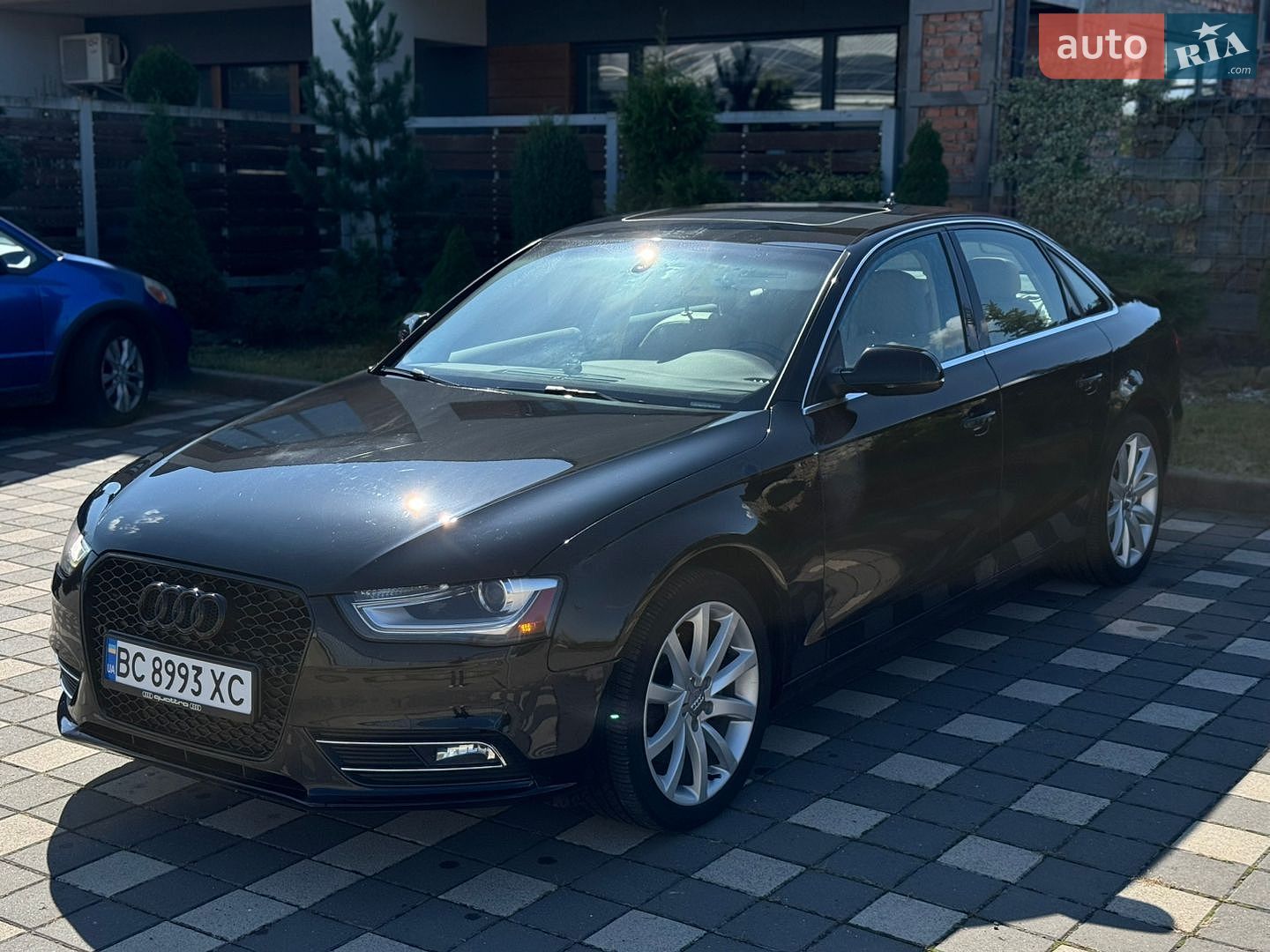 Audi A4 2012 VIN WAUFFAFL4DN005031 фото оголошення 4 з 27