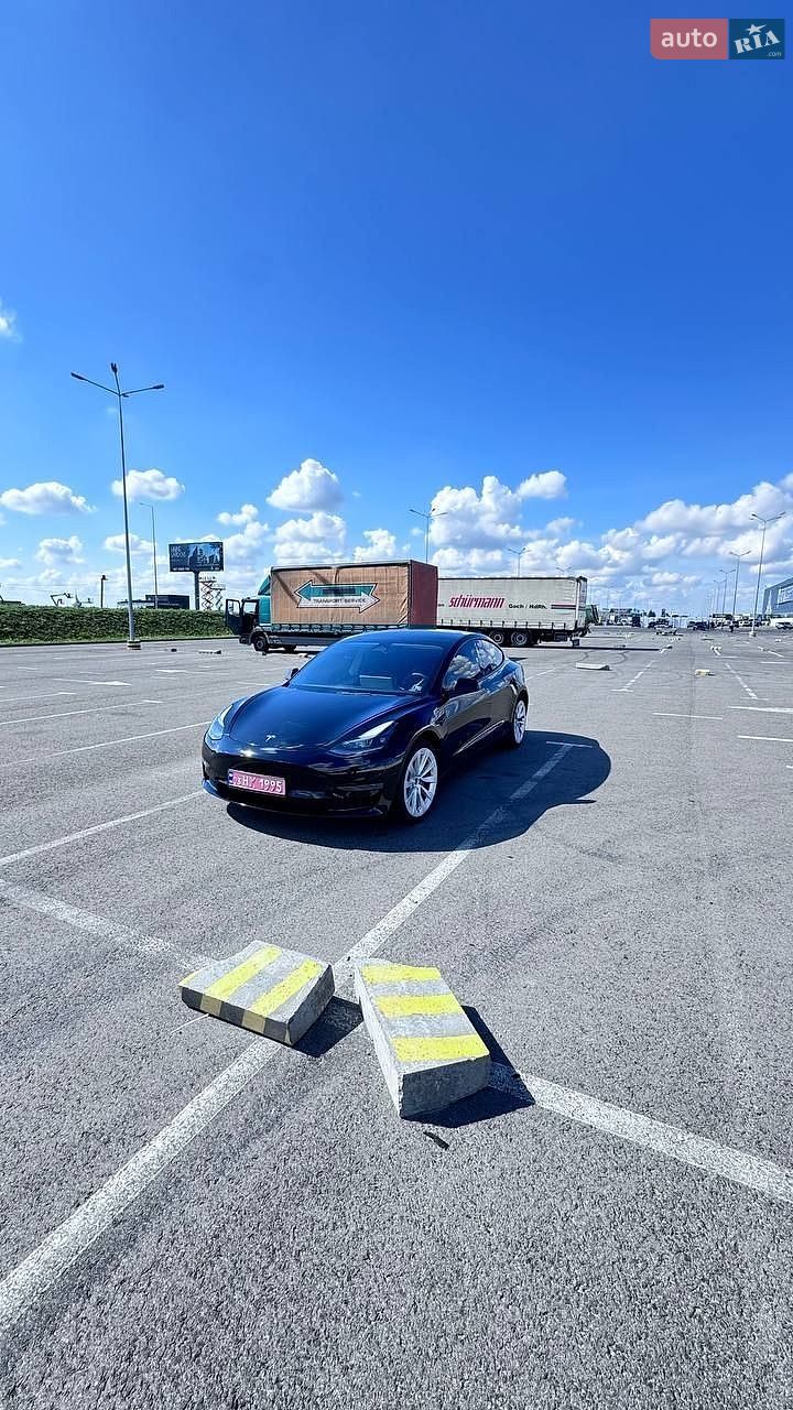 Tesla Model 3 2022 VIN 5YJ3E1EA5NF288337 фото оголошення 3 з 16