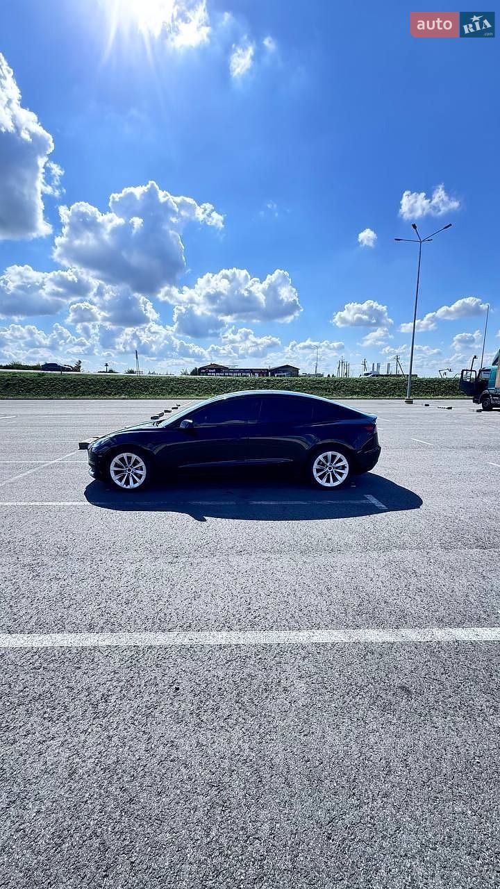 Tesla Model 3 2022 VIN 5YJ3E1EA5NF288337 фото оголошення 10 з 16