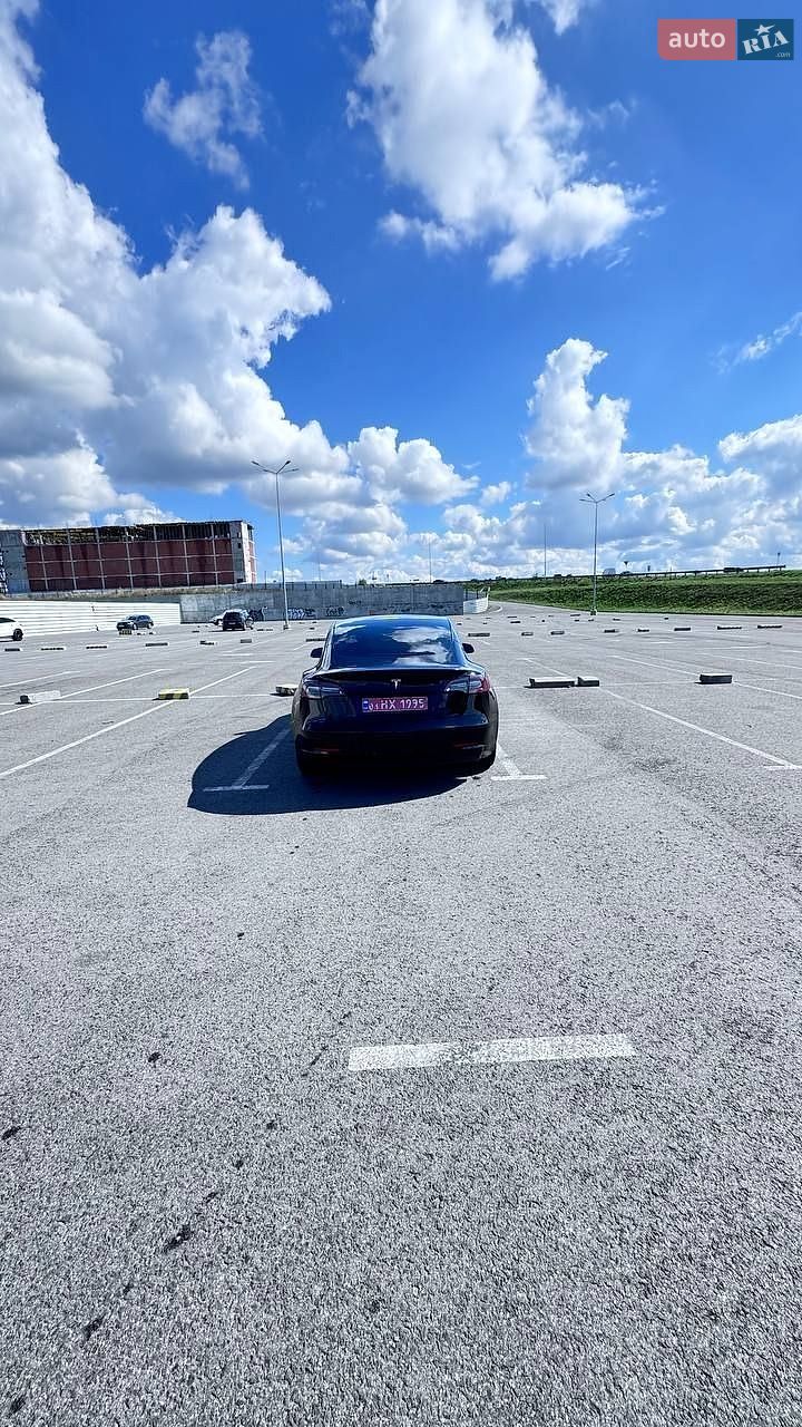 Tesla Model 3 2022 VIN 5YJ3E1EA5NF288337 фото оголошення 8 з 16