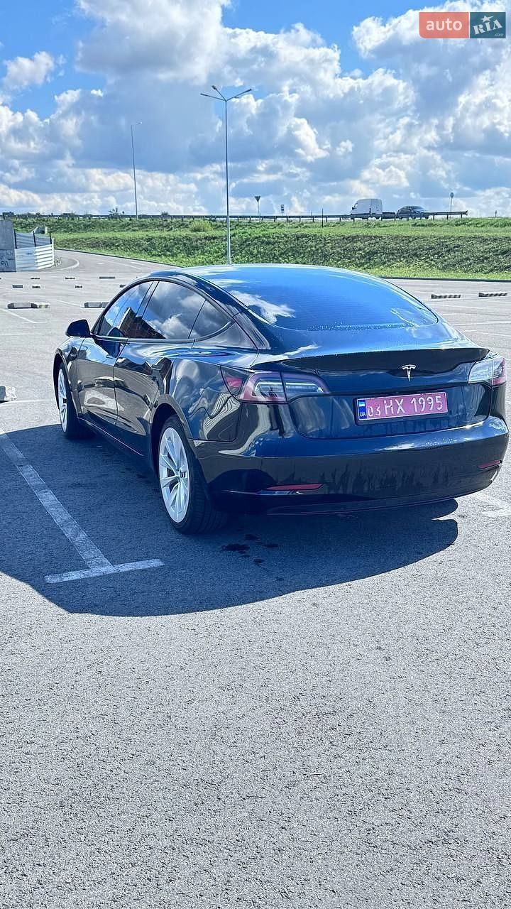 Tesla Model 3 2022 VIN 5YJ3E1EA5NF288337 фото оголошення 2 з 16