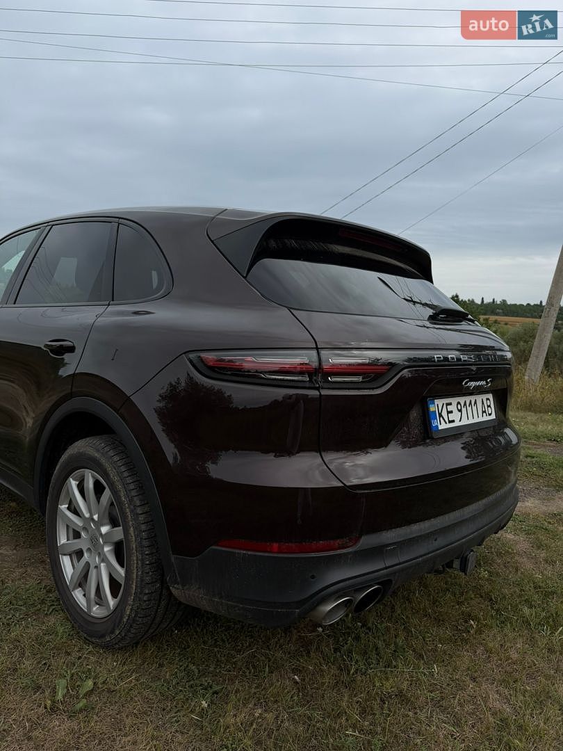 Porsche Cayenne 2018 VIN WP1AB2AY0KDA60854 фото оголошення 10 з 39