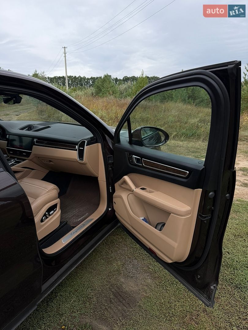 Porsche Cayenne 2018 VIN WP1AB2AY0KDA60854 фото оголошення 15 з 39