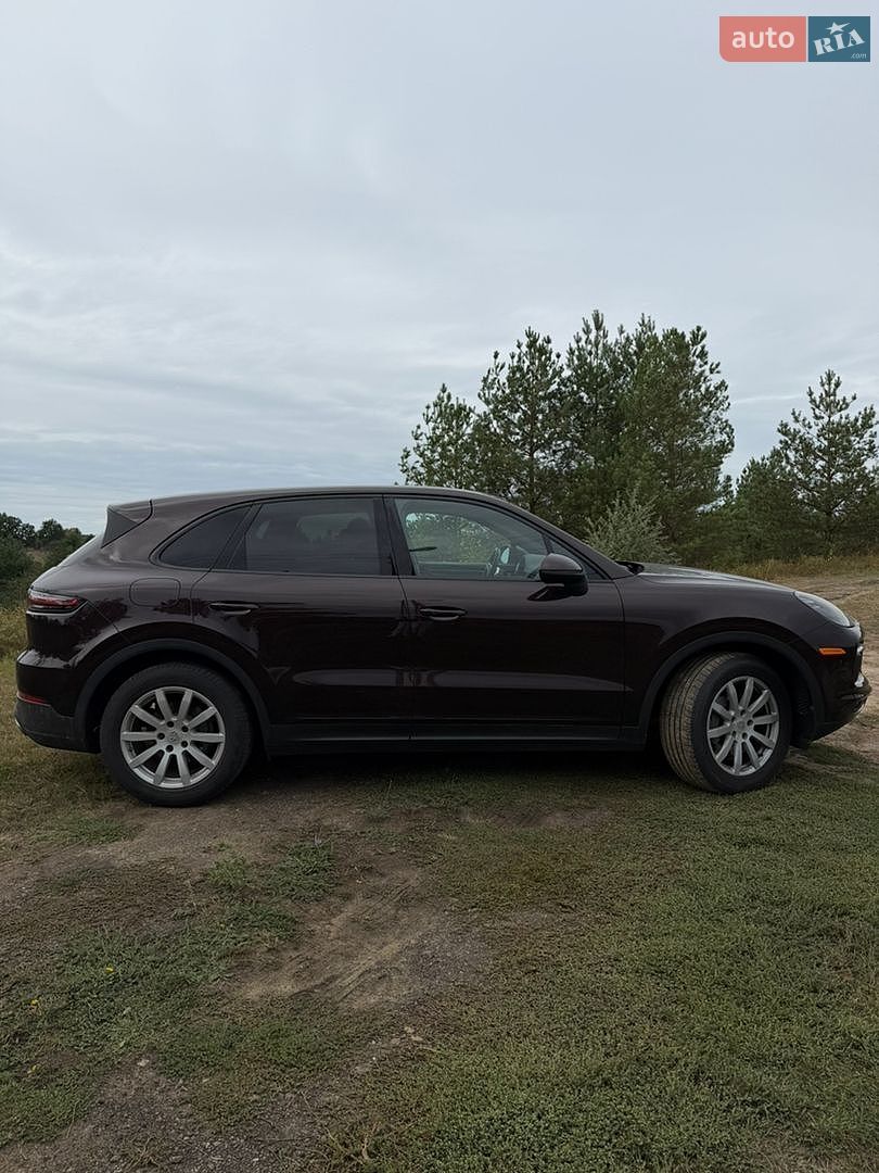Porsche Cayenne 2018 VIN WP1AB2AY0KDA60854 фото оголошення 4 з 39