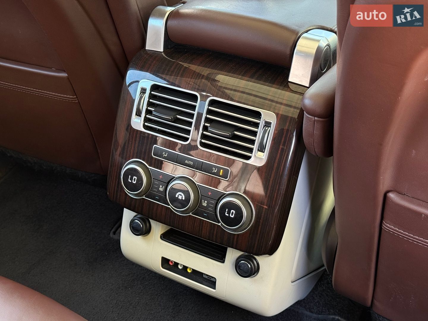 Land Rover Range Rover 2014 VIN SALGA2HF9EA164552 фото оголошення 17 з 22