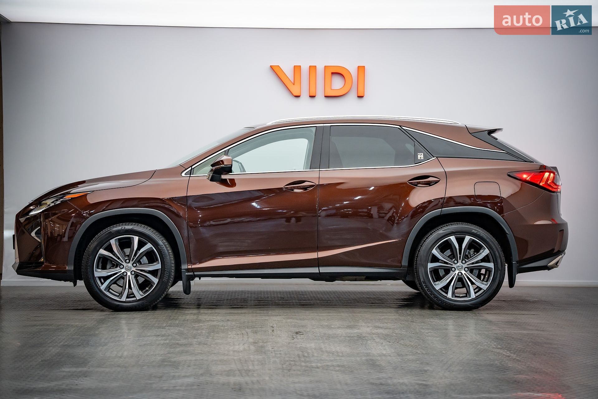 Lexus RX 2017 VIN JTJBAMCA702031149 фото оголошення 3 з 26