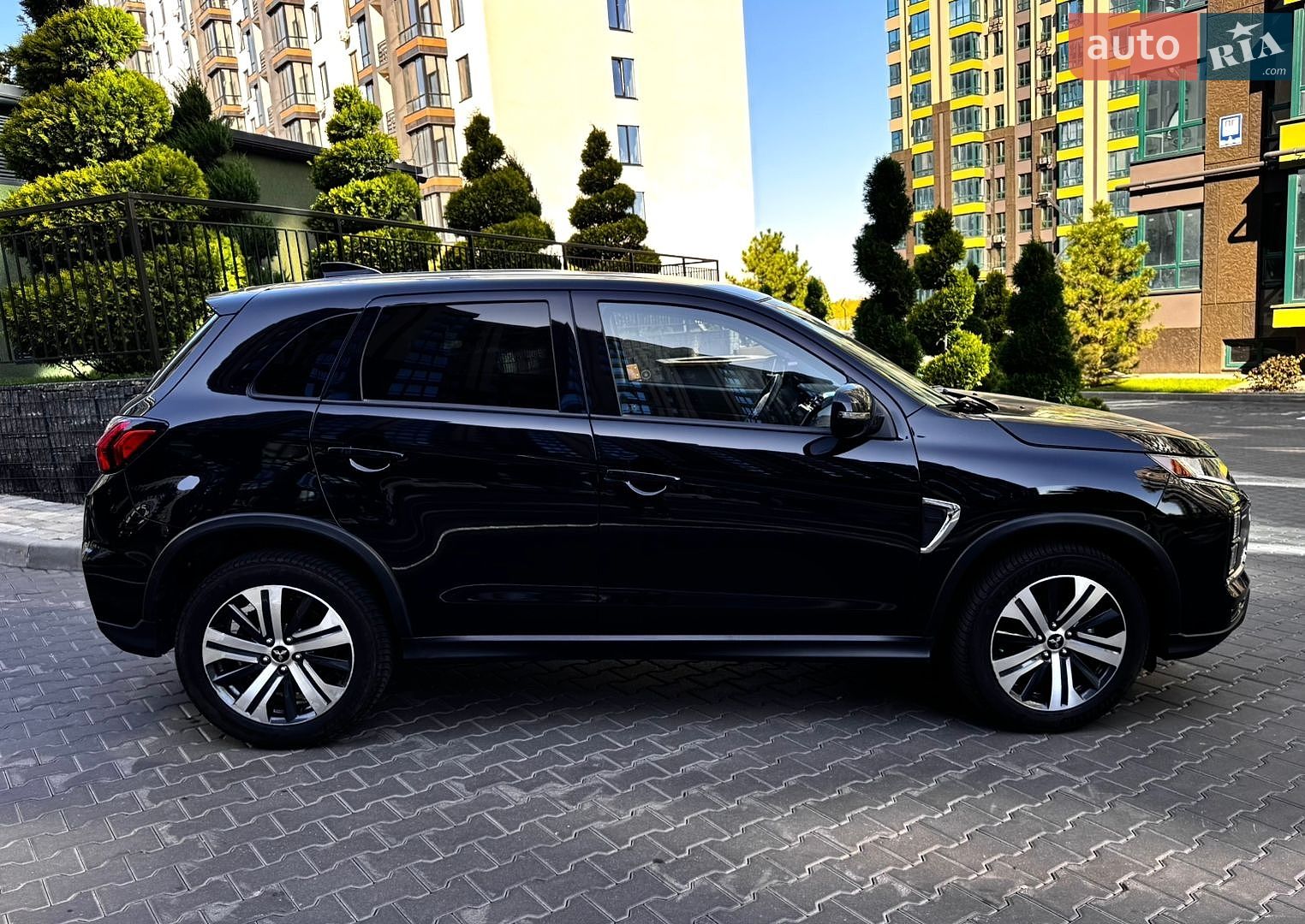 Mitsubishi RVR 2021 VIN JA4AHUAU7MU606314 фото оголошення 5 з 15