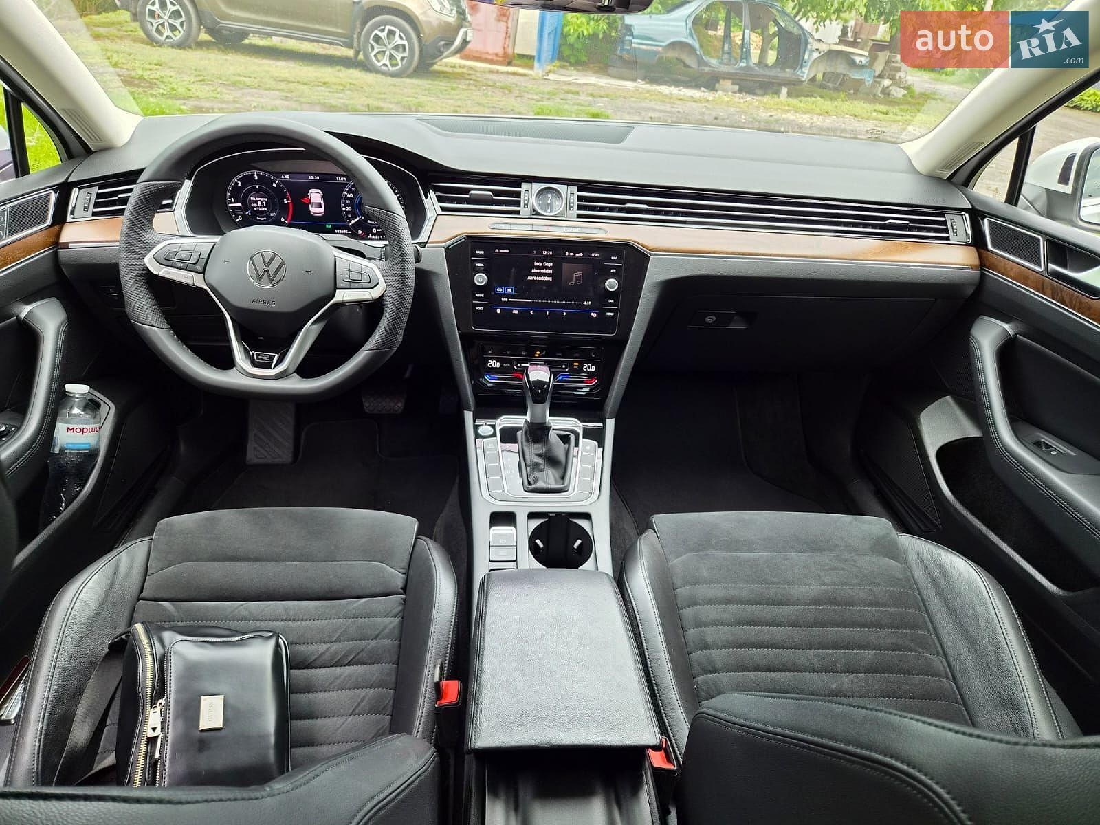 Volkswagen Passat 2017 VIN WVWZZZ3CZJE006947 фото оголошення 15 з 23