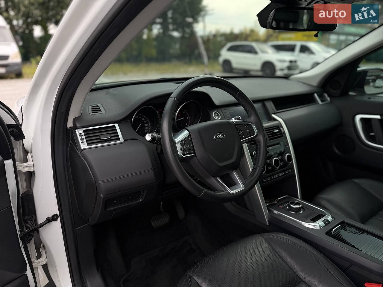 Land Rover Discovery Sport 2017 VIN SALCA2BN1HH713431 фото оголошення 29 з 55