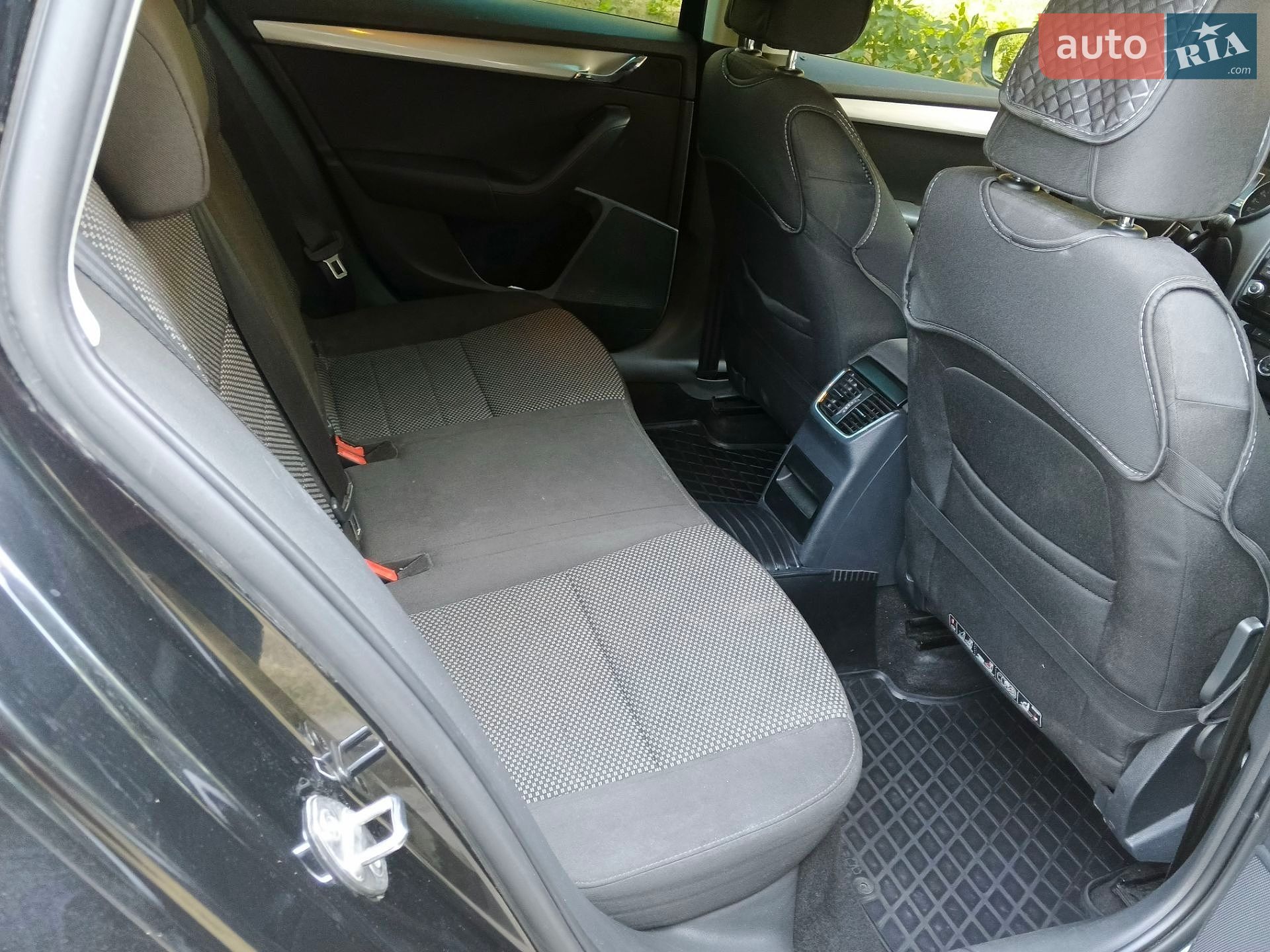 Skoda Octavia 2014 VIN TMBJG7NE3E0141326 фото оголошення 10 з 21