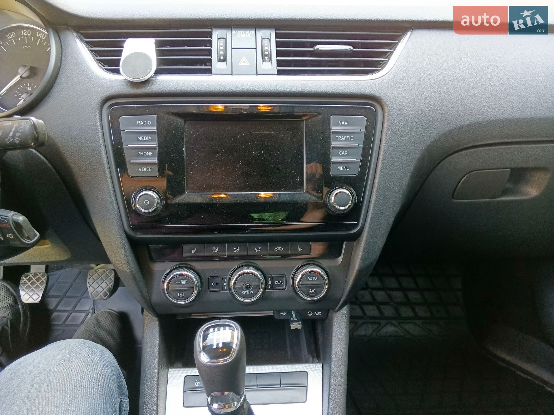 Skoda Octavia 2014 VIN TMBJG7NE3E0141326 фото оголошення 5 з 21