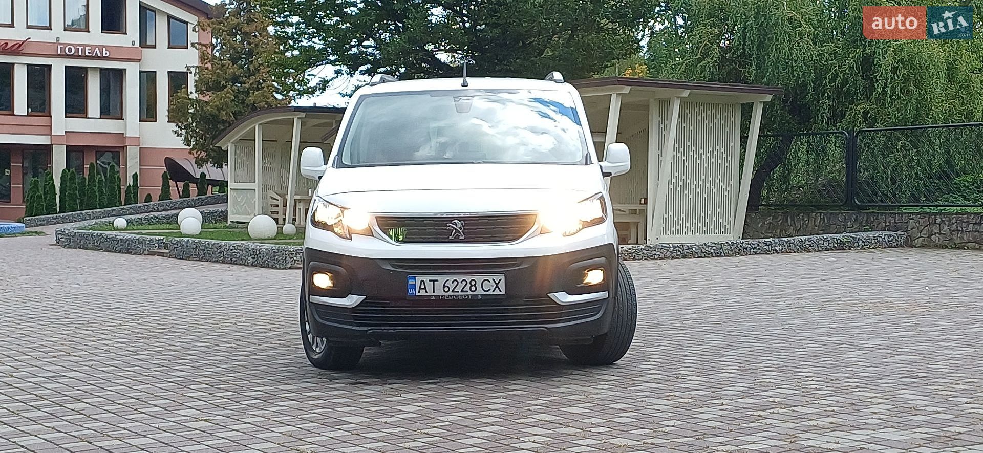 Peugeot Rifter 2020 VIN VR3EC9HPALJ629691 фото оголошення 2 з 65