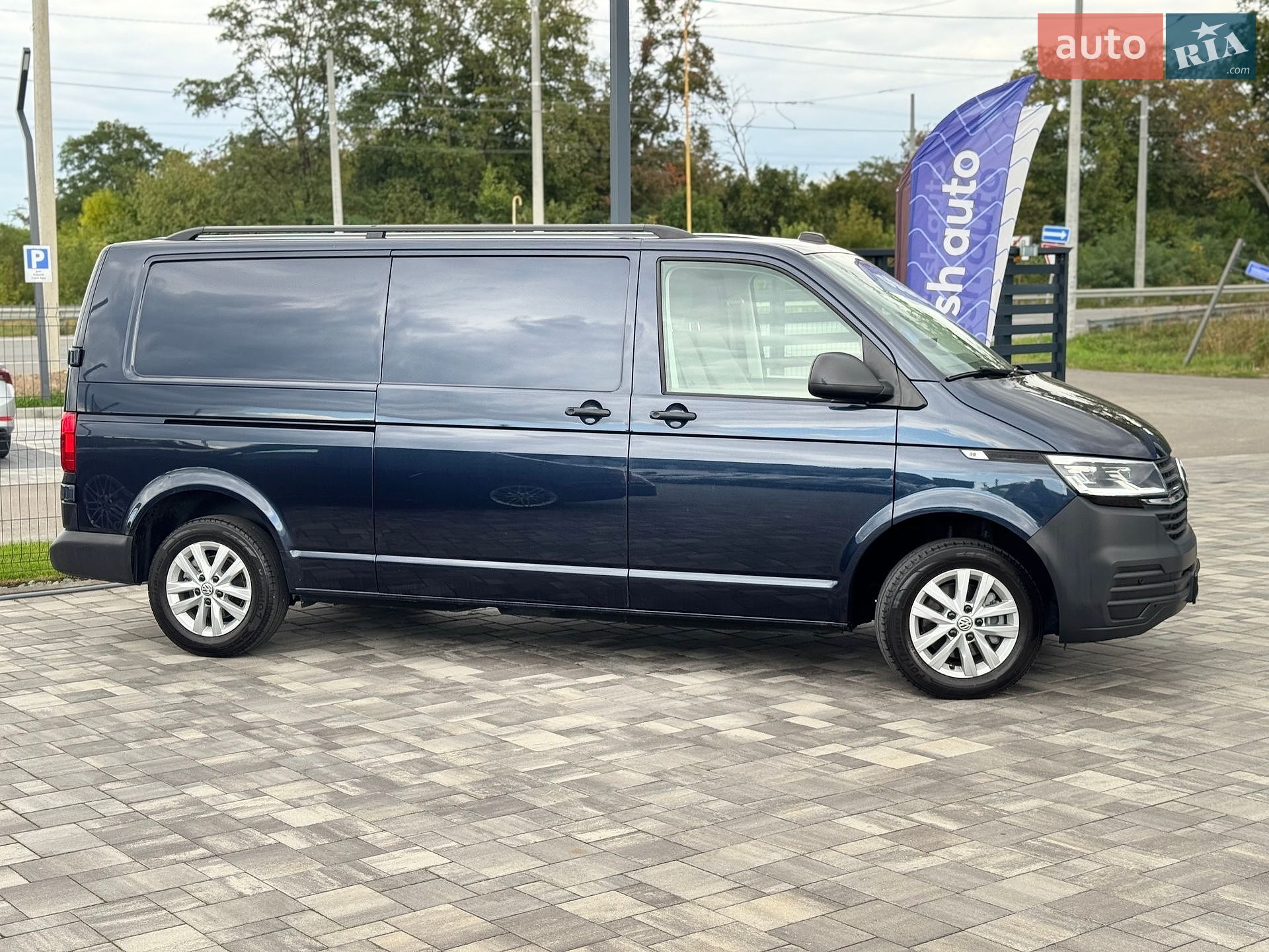 Volkswagen Transporter 2020 VIN WV1ZZZ7HZLH017140 фото оголошення 6 з 32