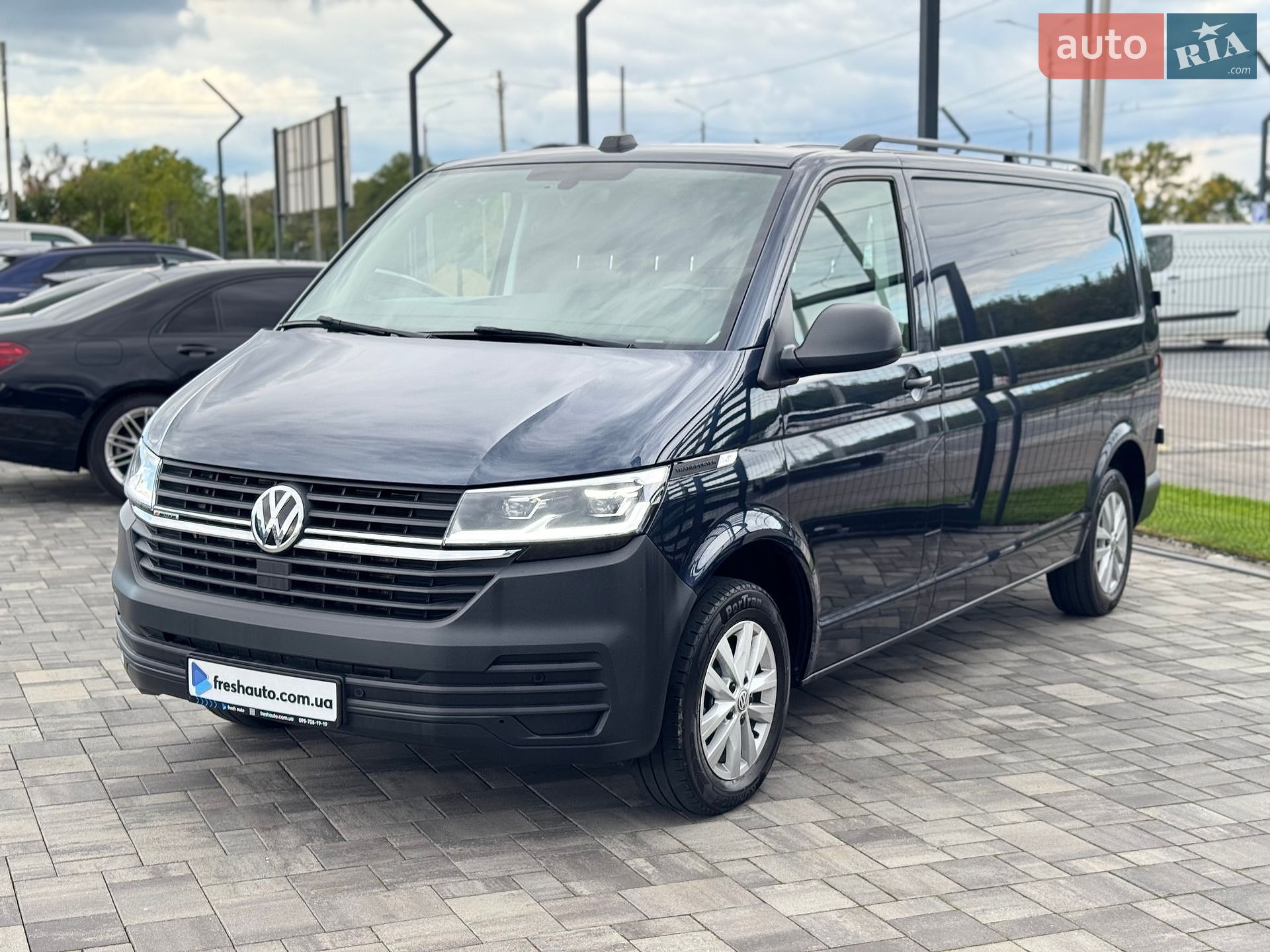 Volkswagen Transporter 2020 VIN WV1ZZZ7HZLH017140 фото оголошення 7 з 32