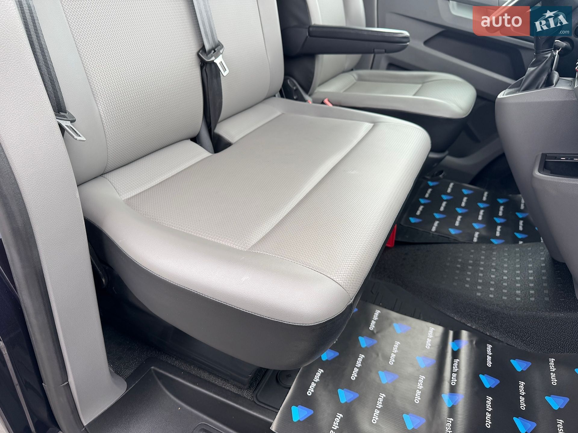Volkswagen Transporter 2020 VIN WV1ZZZ7HZLH017140 фото оголошення 30 з 32