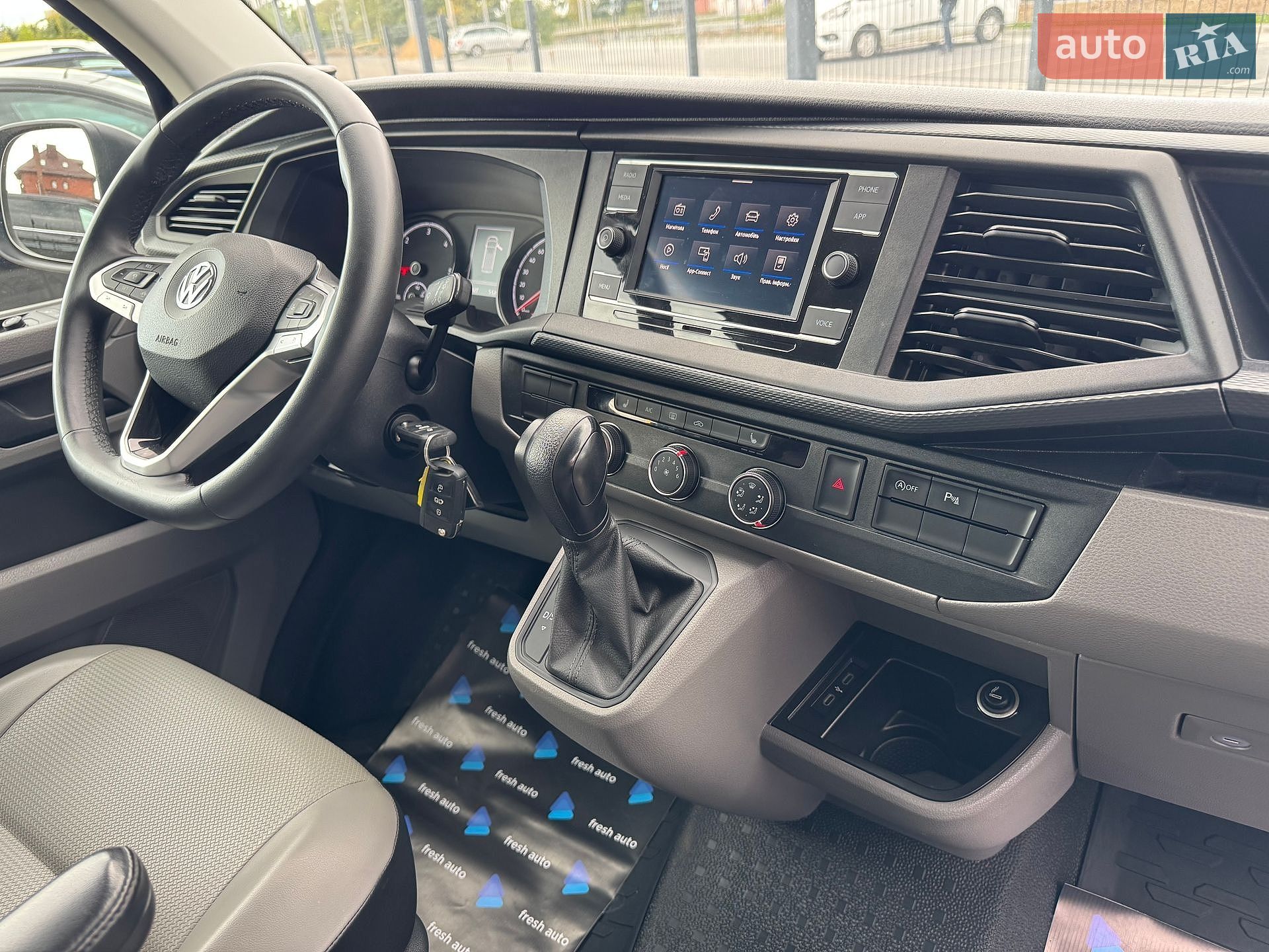 Volkswagen Transporter 2020 VIN WV1ZZZ7HZLH017140 фото оголошення 32 з 32