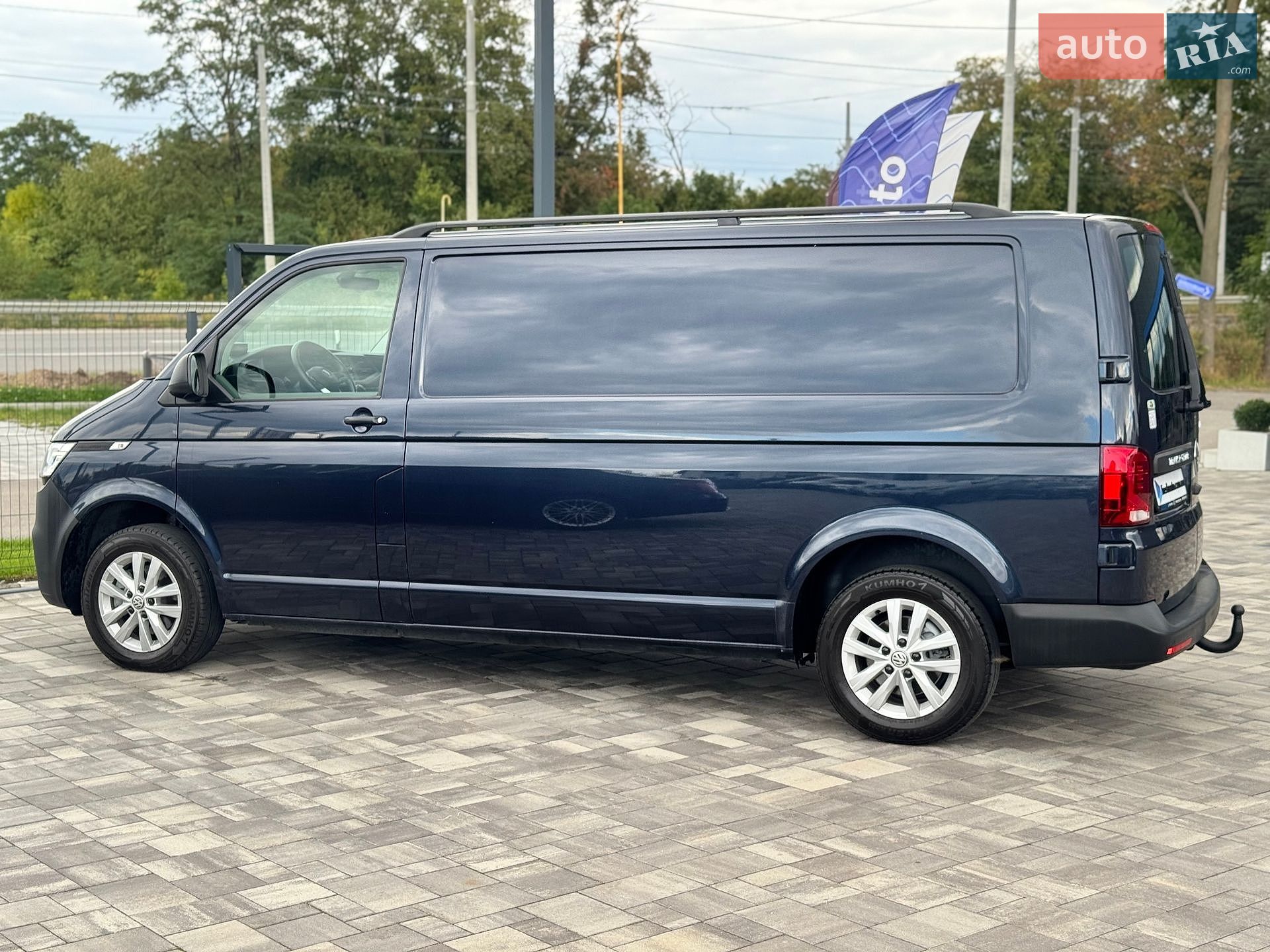 Volkswagen Transporter 2020 VIN WV1ZZZ7HZLH017140 фото оголошення 9 з 32