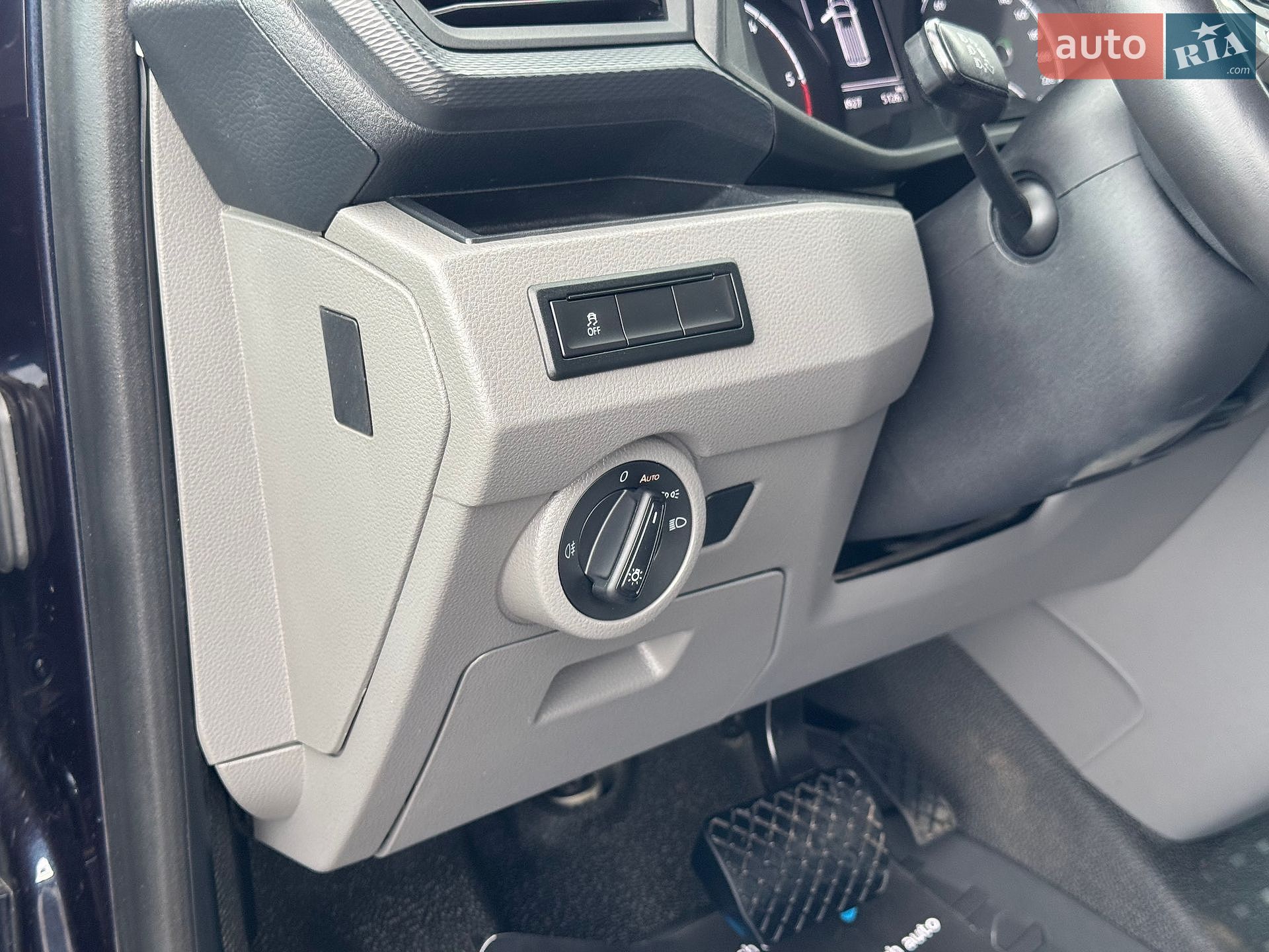 Volkswagen Transporter 2020 VIN WV1ZZZ7HZLH017140 фото оголошення 15 з 32