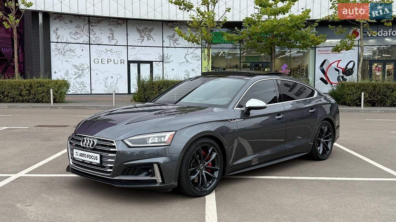 Audi S5 Sportback 2018 VIN WAUC4CF55JA082743 фото оголошення 4 з 35