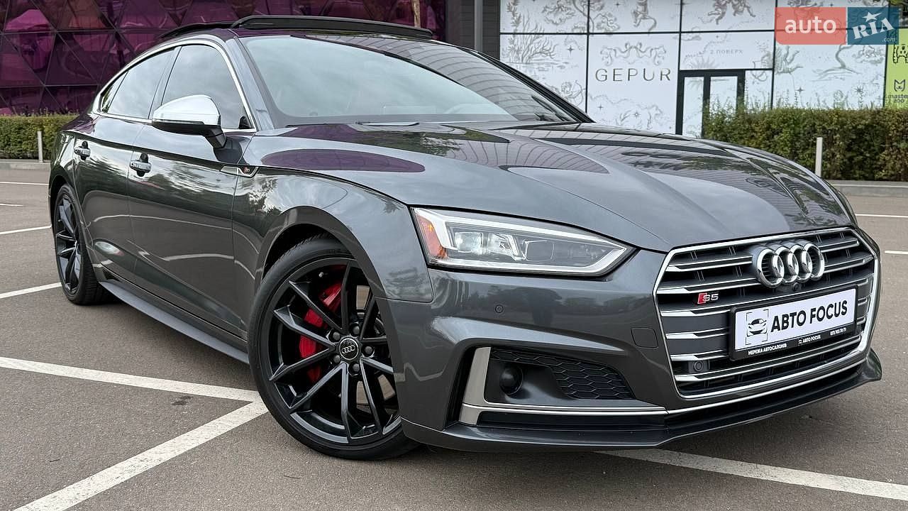 Audi S5 Sportback 2018 VIN WAUC4CF55JA082743 фото оголошення 2 з 35