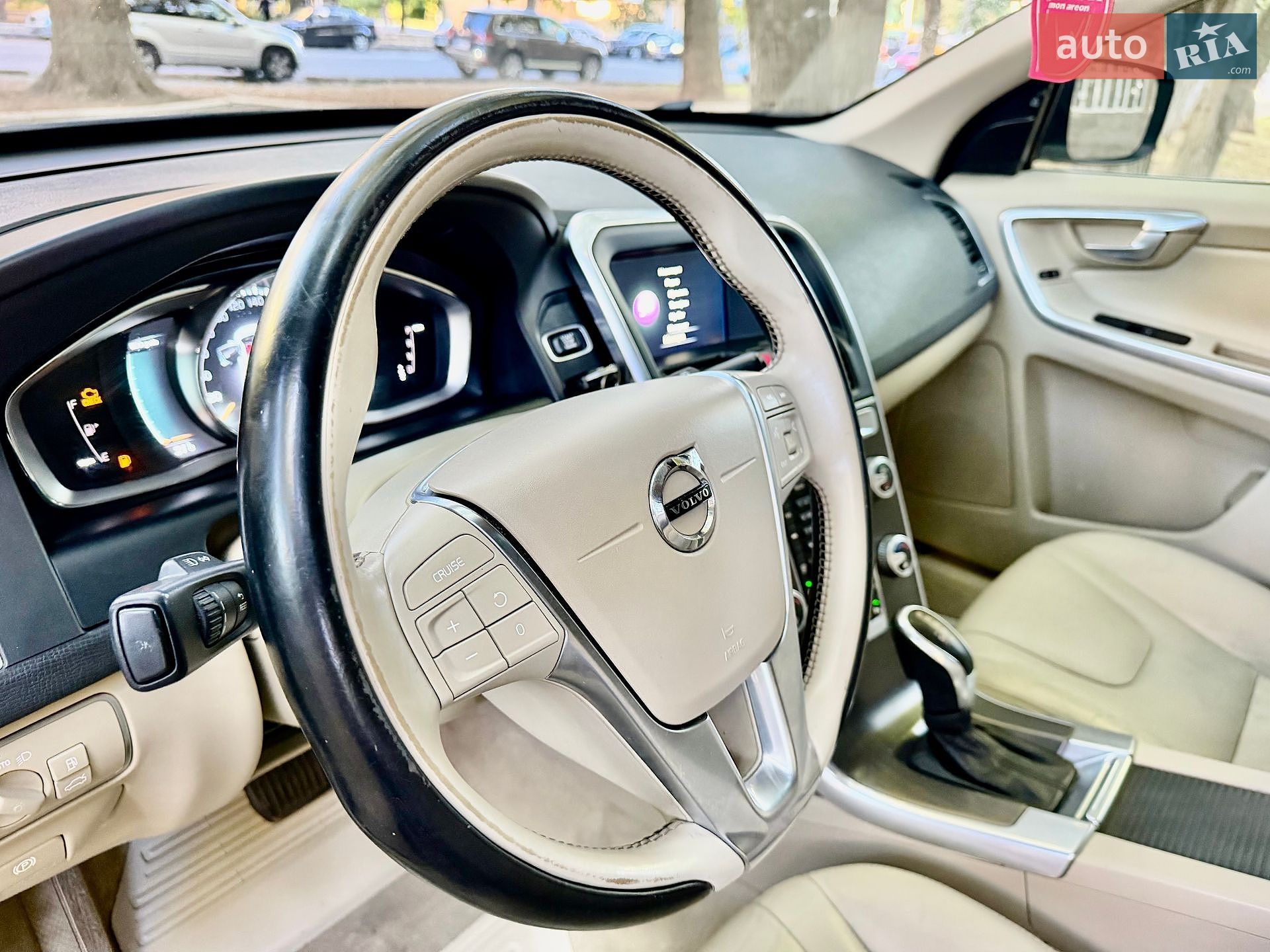 Volvo XC60 2014 VIN YV440MDK7F2649325 фото оголошення 20 з 67