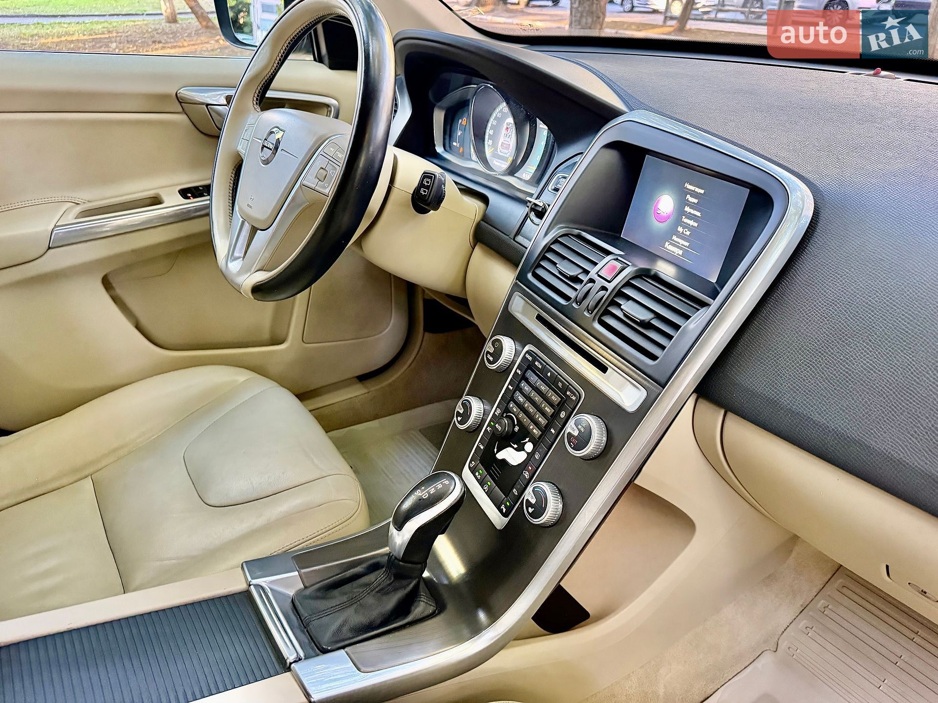 Volvo XC60 2014 VIN YV440MDK7F2649325 фото оголошення 35 з 67