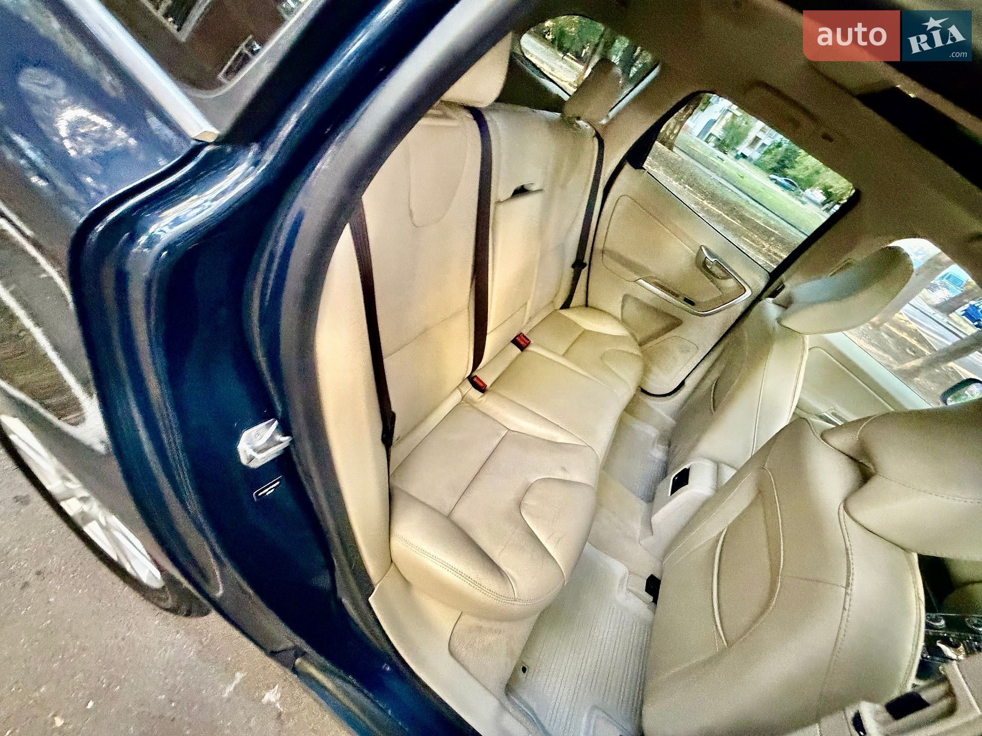 Volvo XC60 2014 VIN YV440MDK7F2649325 фото оголошення 44 з 67